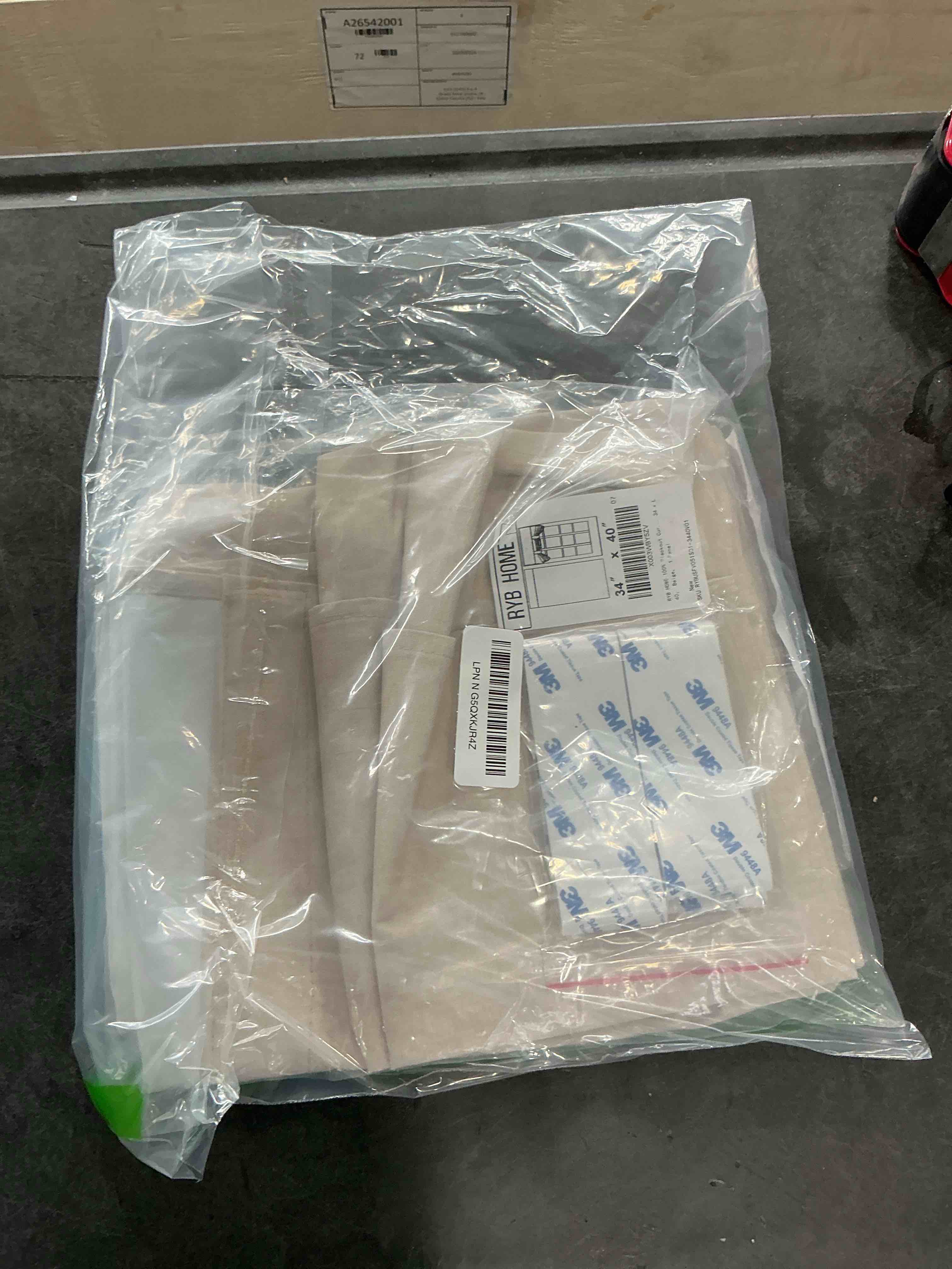 https://s3.amazonaws.com/lotting-images-prod/NonstopDeals/GRA3505695_1760378201388.jpeg
