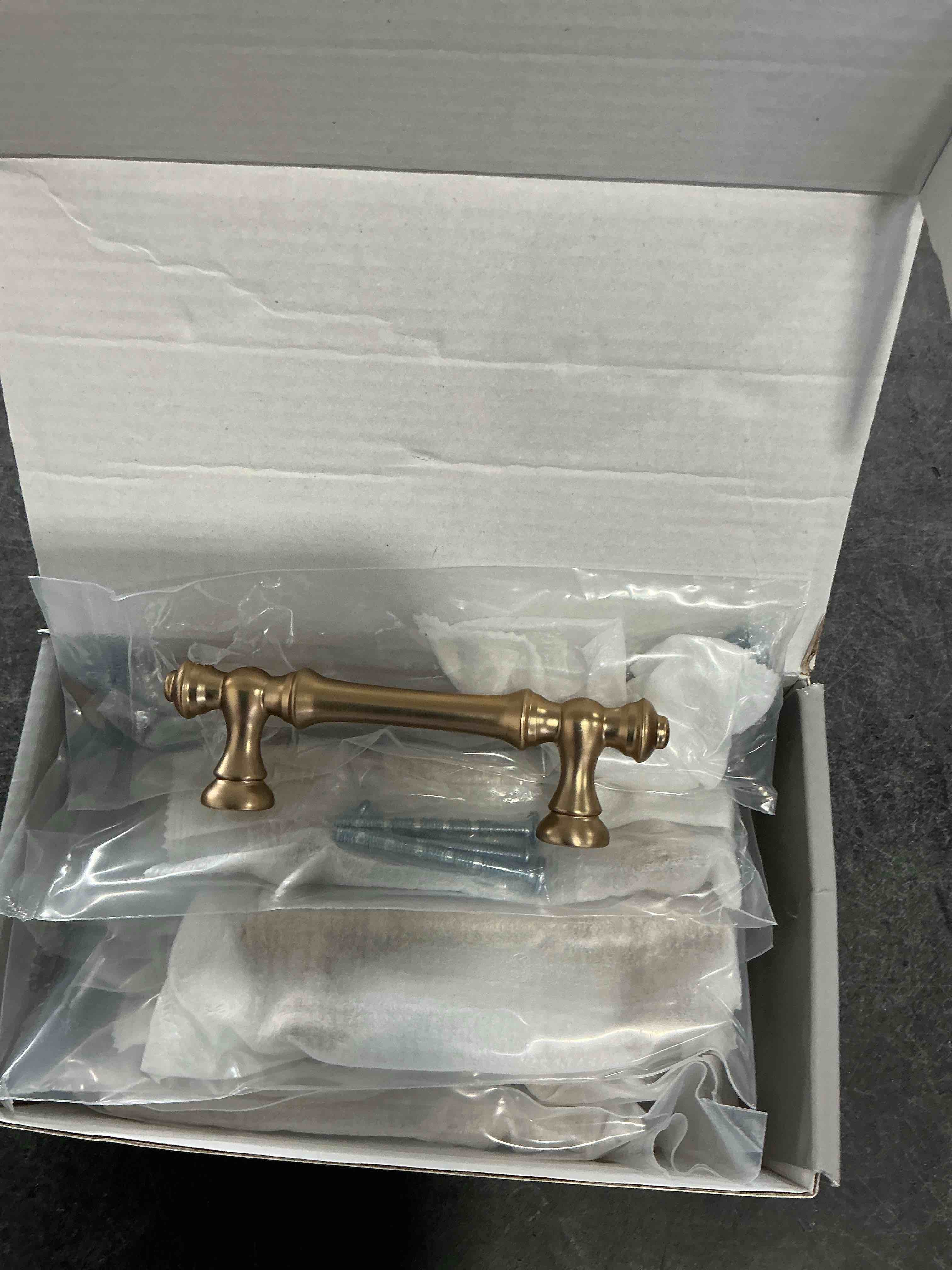 https://s3.amazonaws.com/lotting-images-prod/NonstopDeals/GRA3505698_1760378849053.jpeg