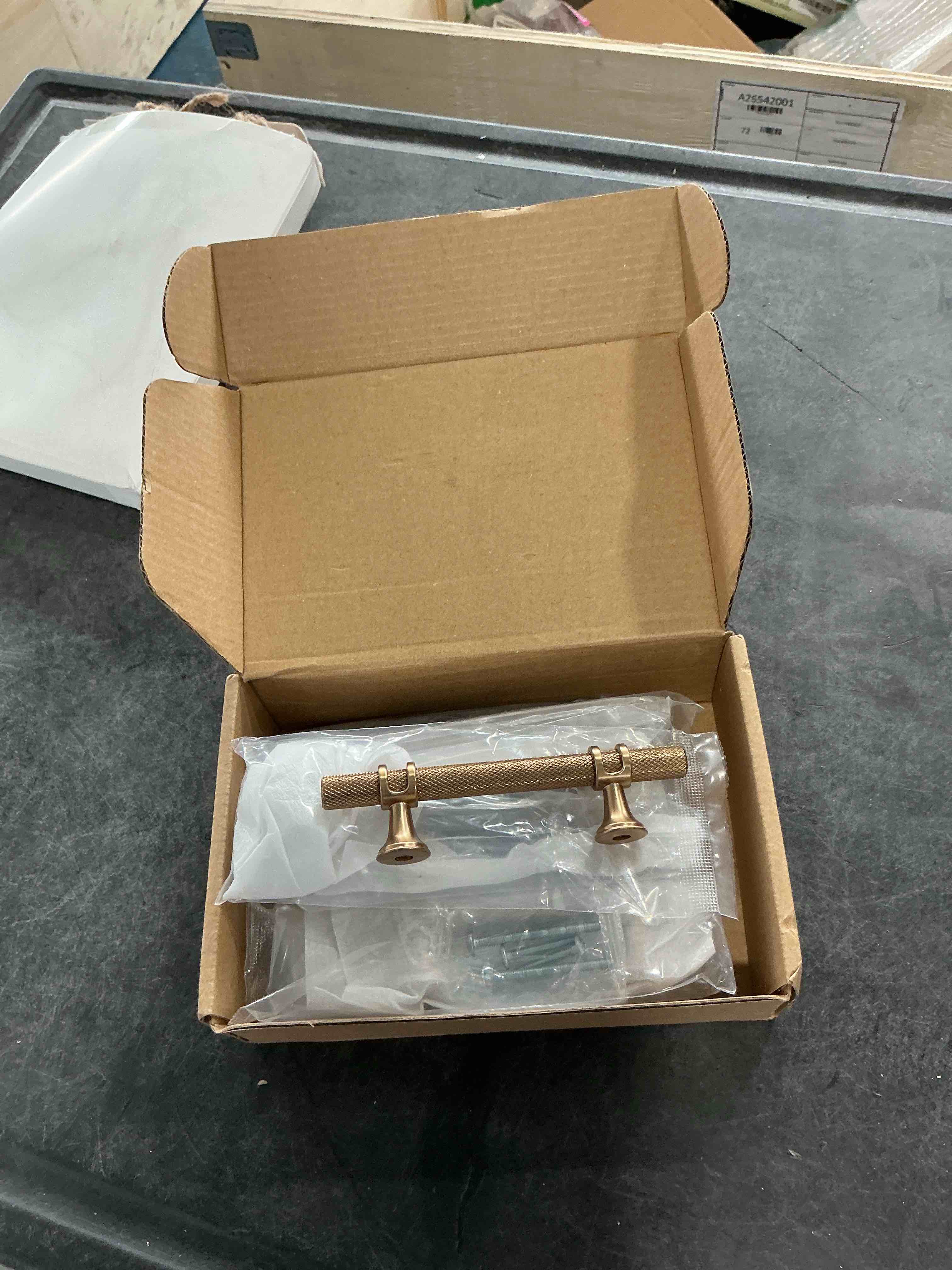 https://s3.amazonaws.com/lotting-images-prod/NonstopDeals/GRA3505707_1760380806188.jpeg