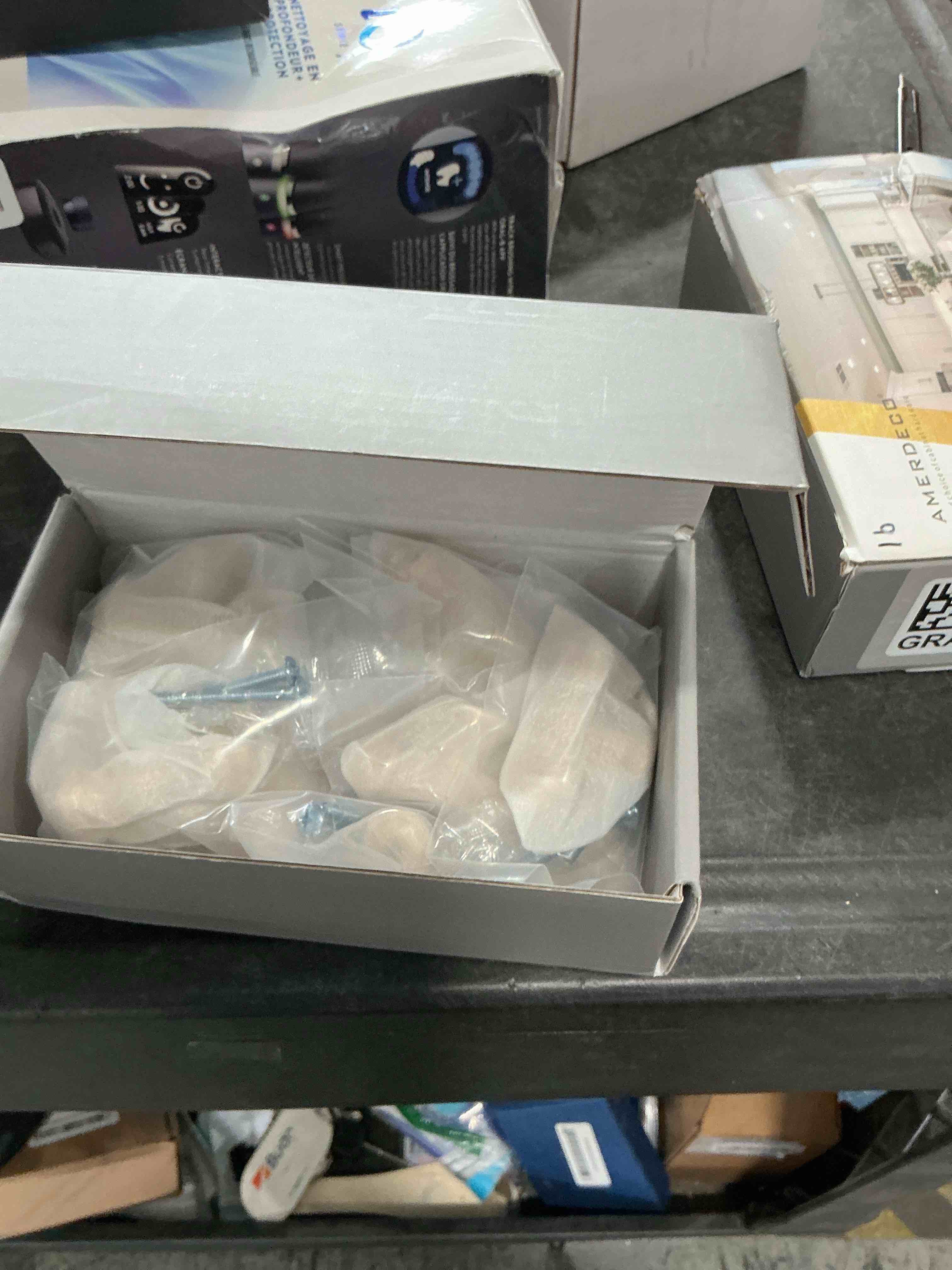 https://s3.amazonaws.com/lotting-images-prod/NonstopDeals/GRA3505717_1760382496515.jpeg
