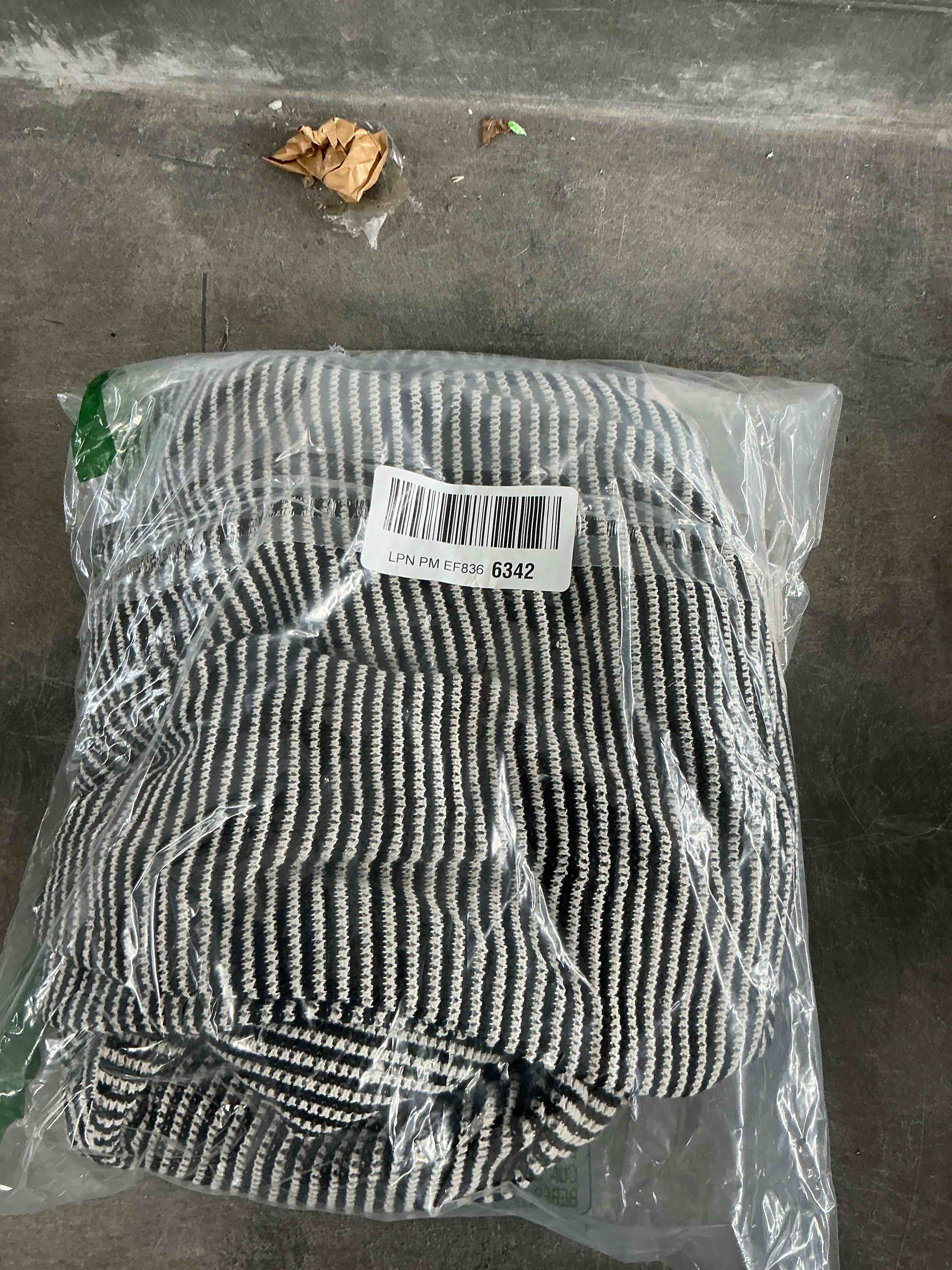 https://s3.amazonaws.com/lotting-images-prod/NonstopDeals/GRA3505737_1760382924434.jpeg