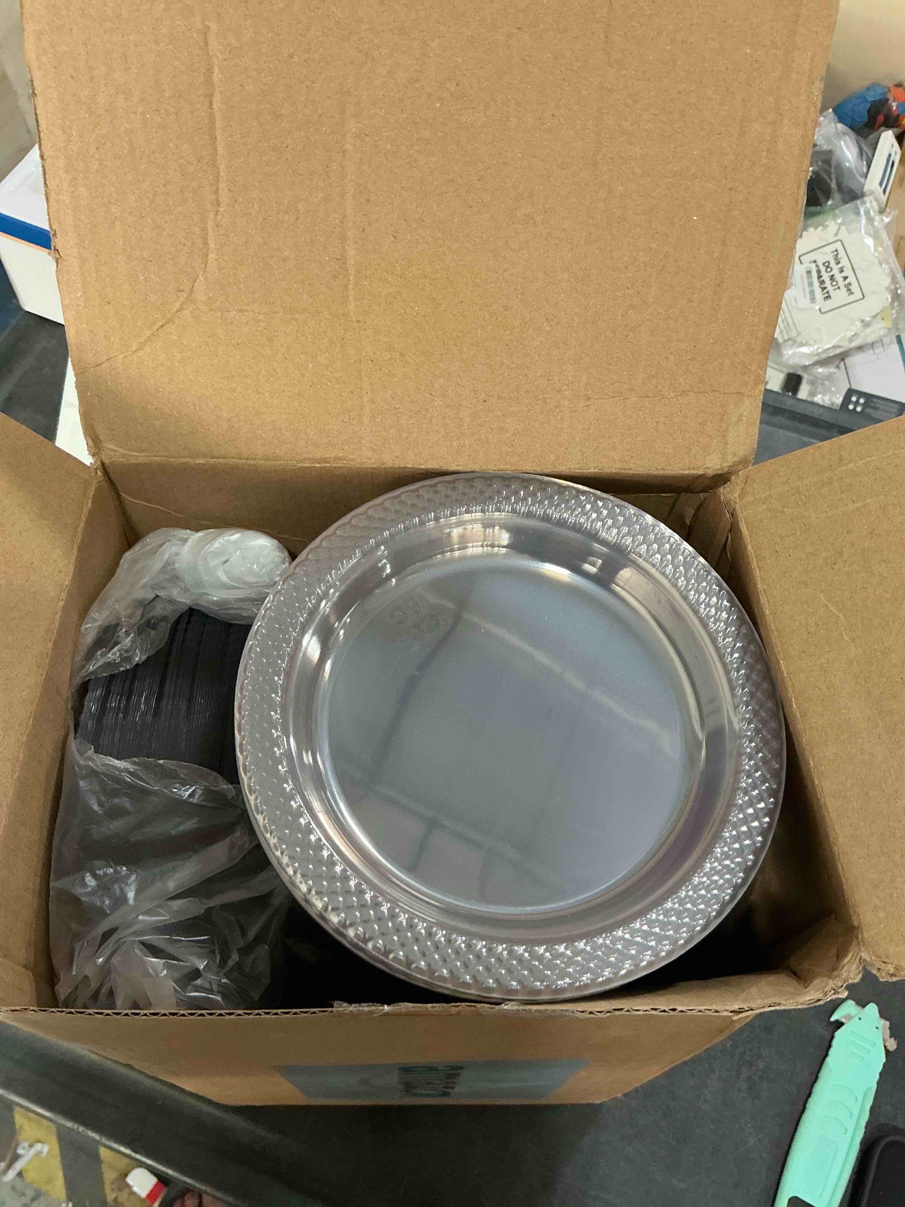 https://s3.amazonaws.com/lotting-images-prod/NonstopDeals/GRA3505772_1760446059359.jpeg