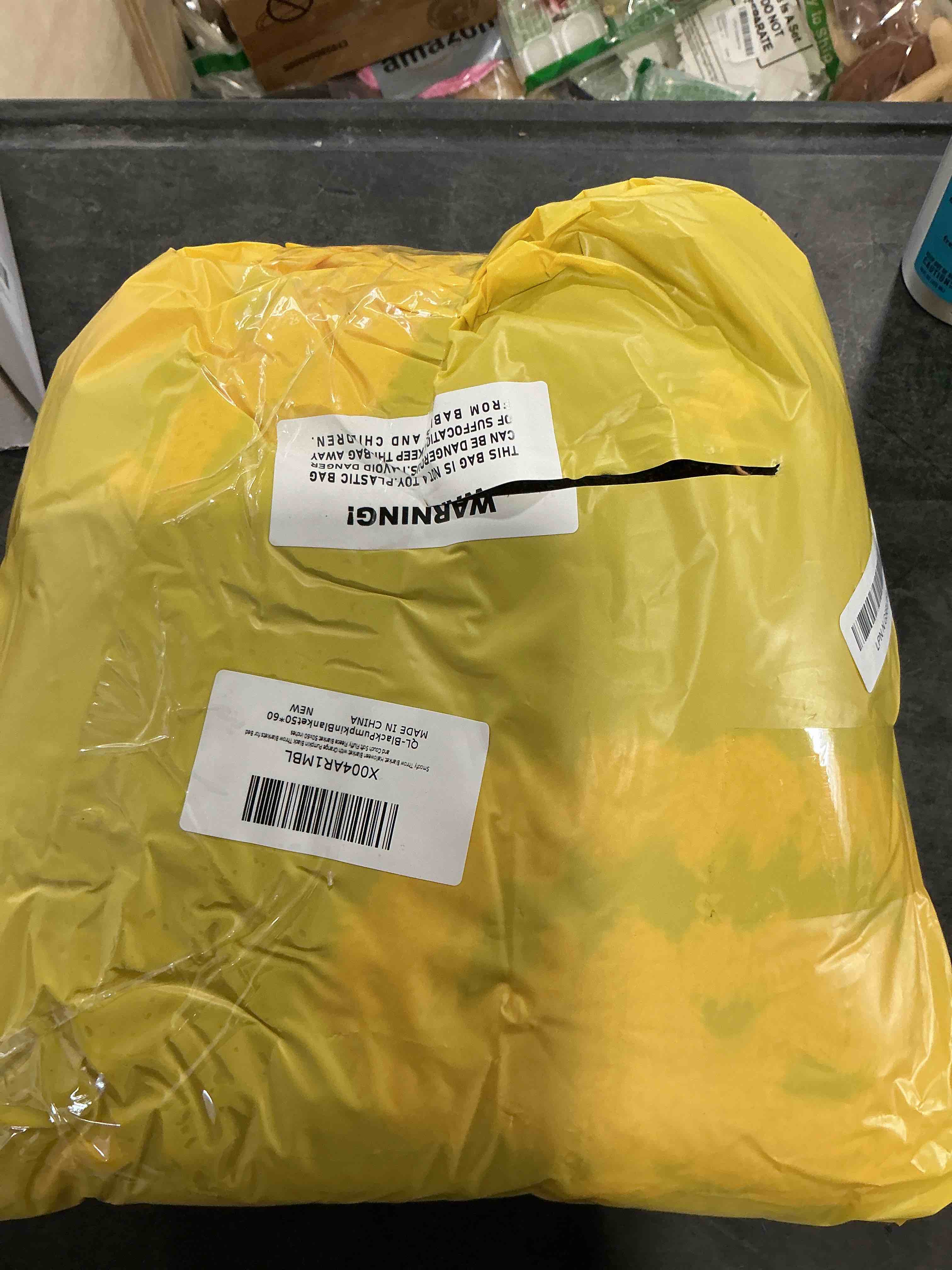 https://s3.amazonaws.com/lotting-images-prod/NonstopDeals/GRA3505839_1760458903359.jpeg