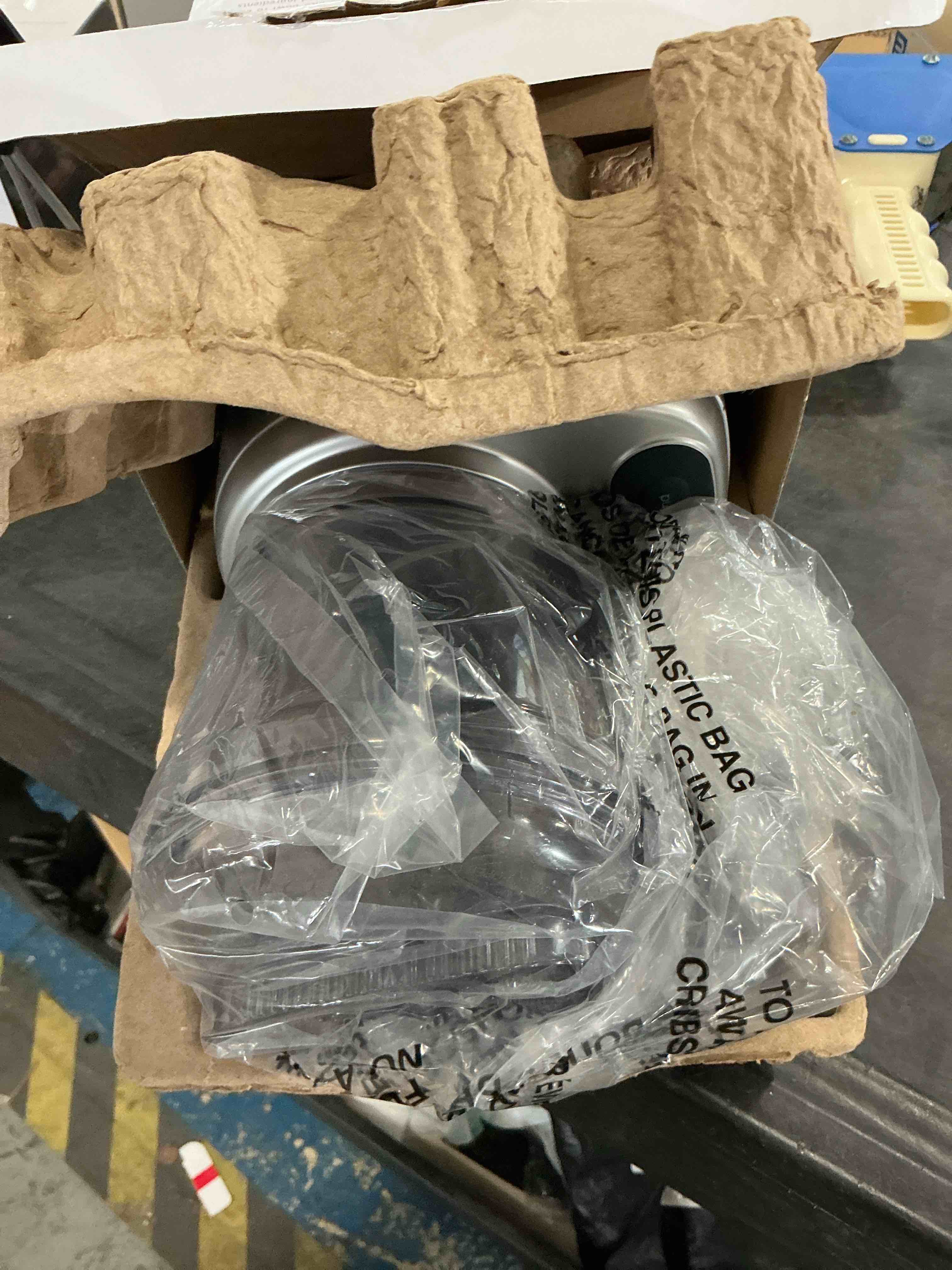 https://s3.amazonaws.com/lotting-images-prod/NonstopDeals/GRA3505843_1760459227256.jpeg