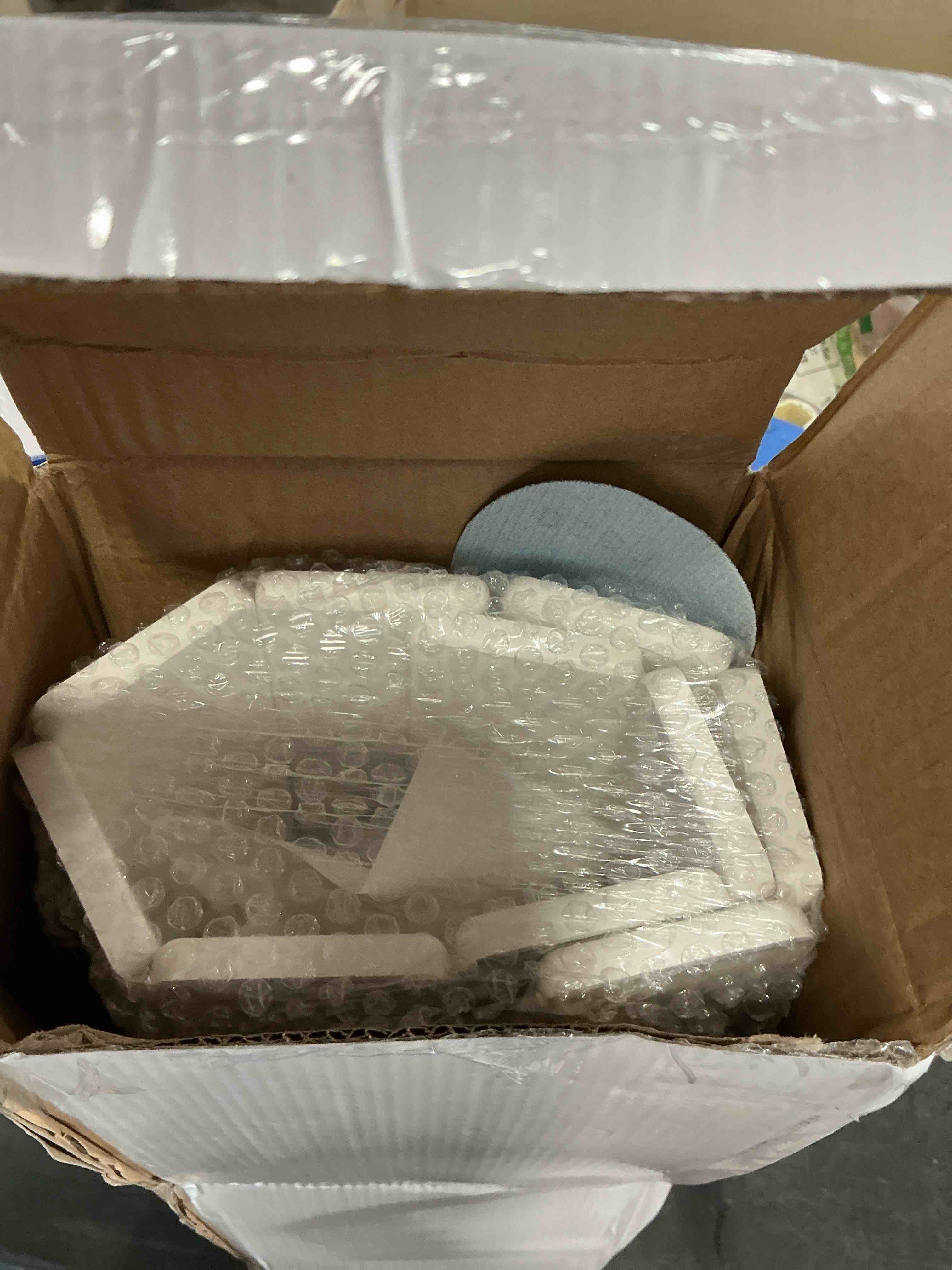 https://s3.amazonaws.com/lotting-images-prod/NonstopDeals/GRA3505844_1760459347894.jpeg