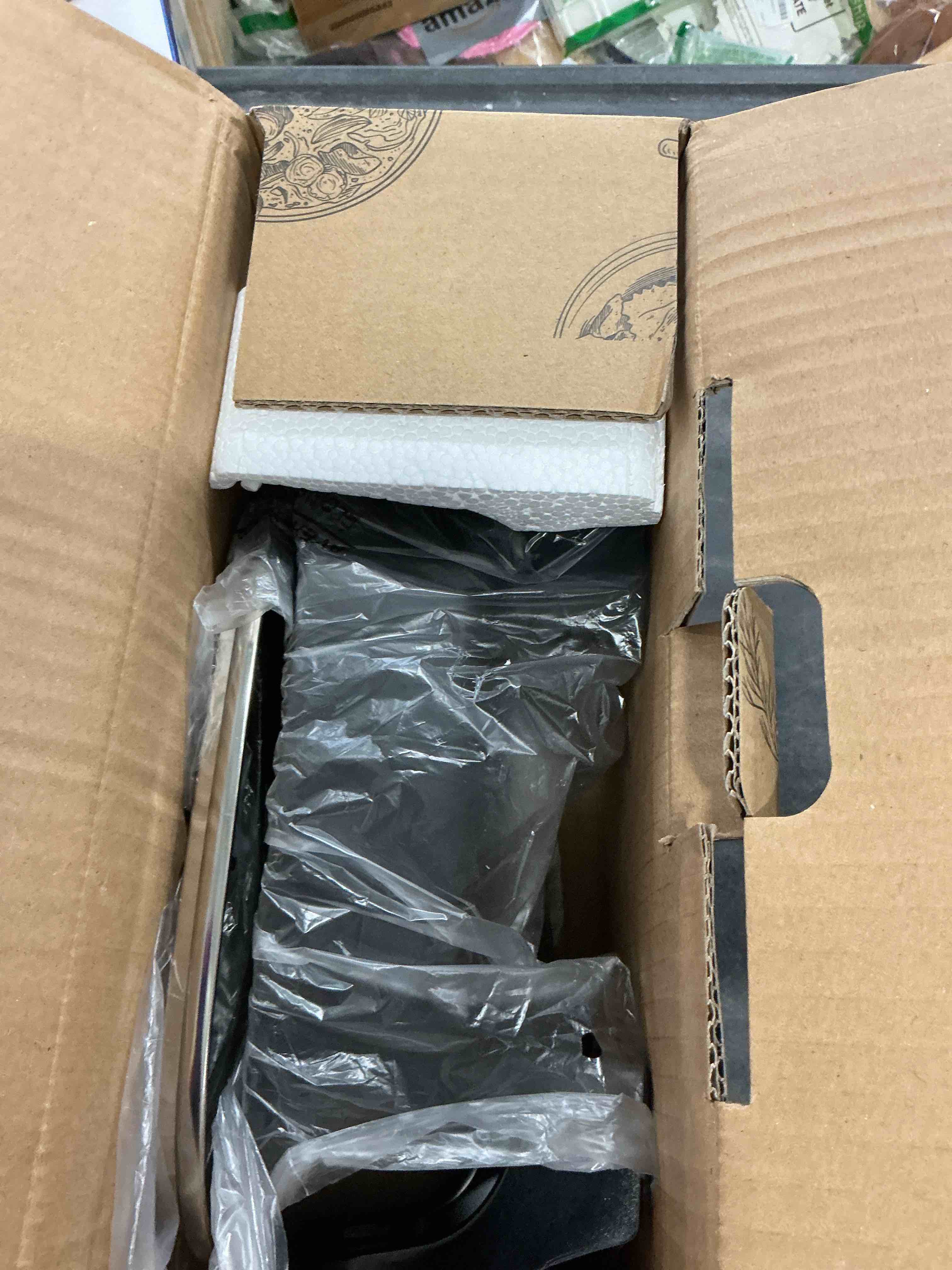 https://s3.amazonaws.com/lotting-images-prod/NonstopDeals/GRA3505850_1760460967882.jpeg