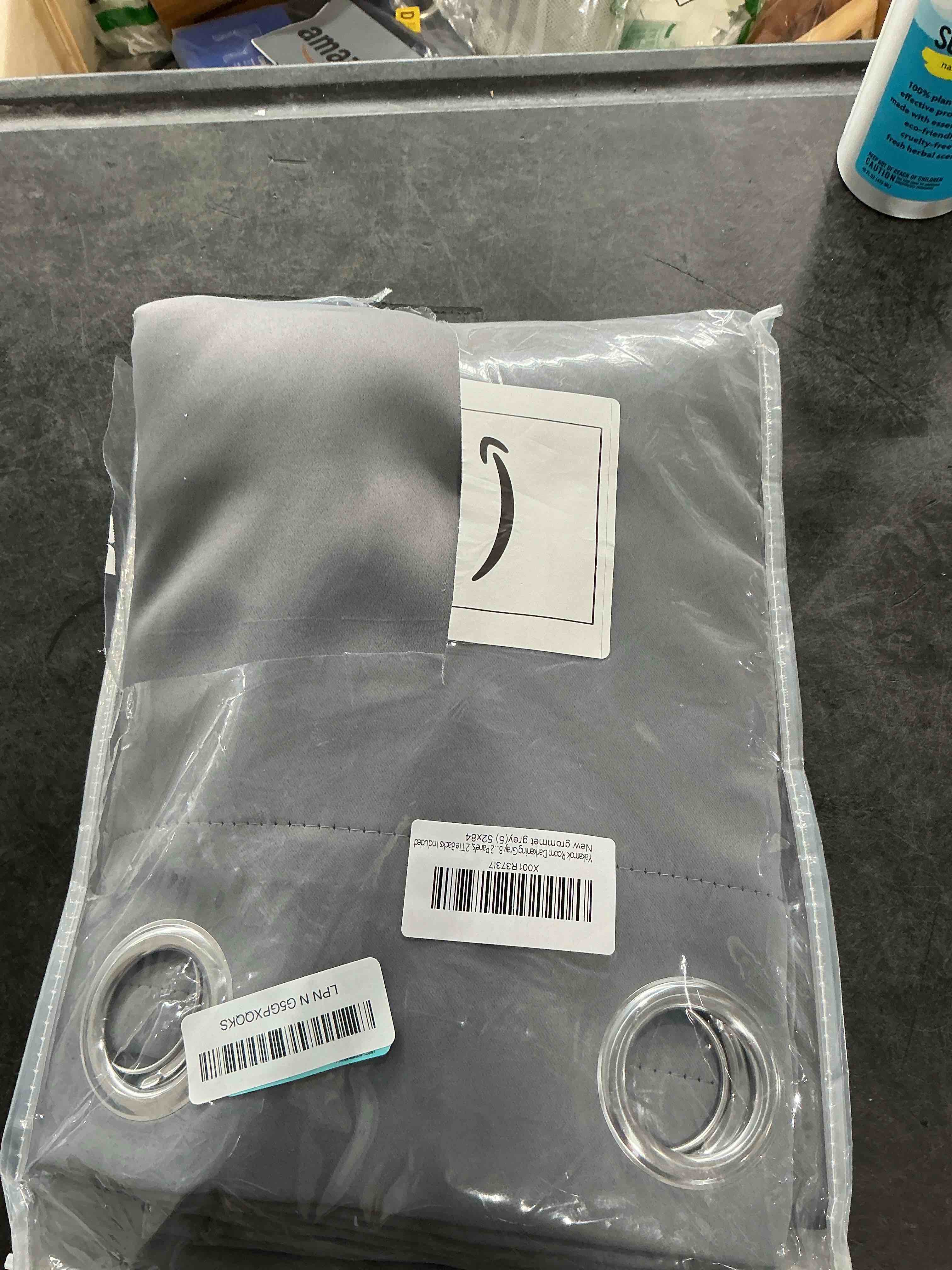 https://s3.amazonaws.com/lotting-images-prod/NonstopDeals/GRA3505878_1760466003376.jpeg