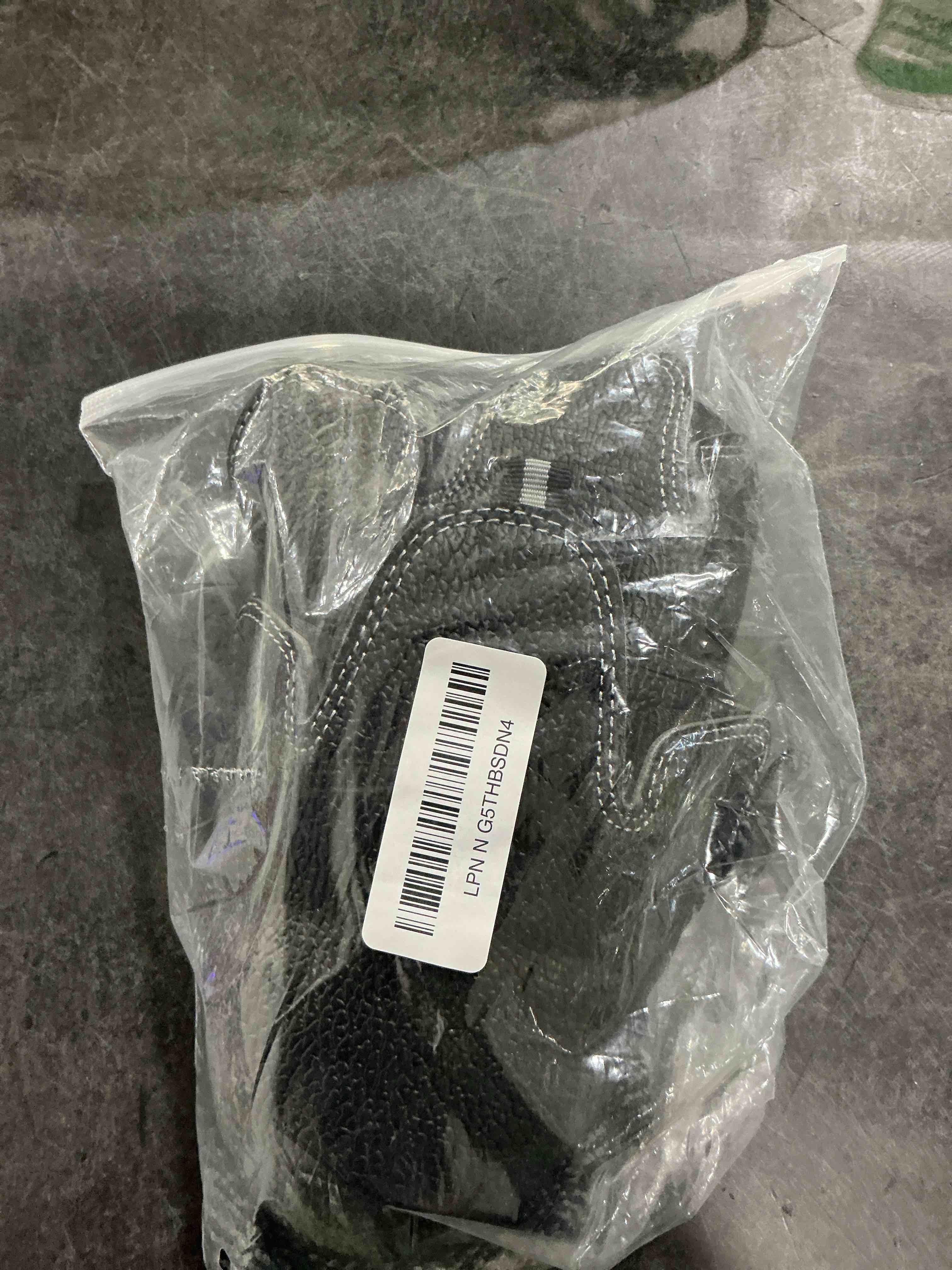 https://s3.amazonaws.com/lotting-images-prod/NonstopDeals/GRA3505933_1760480340688.jpeg