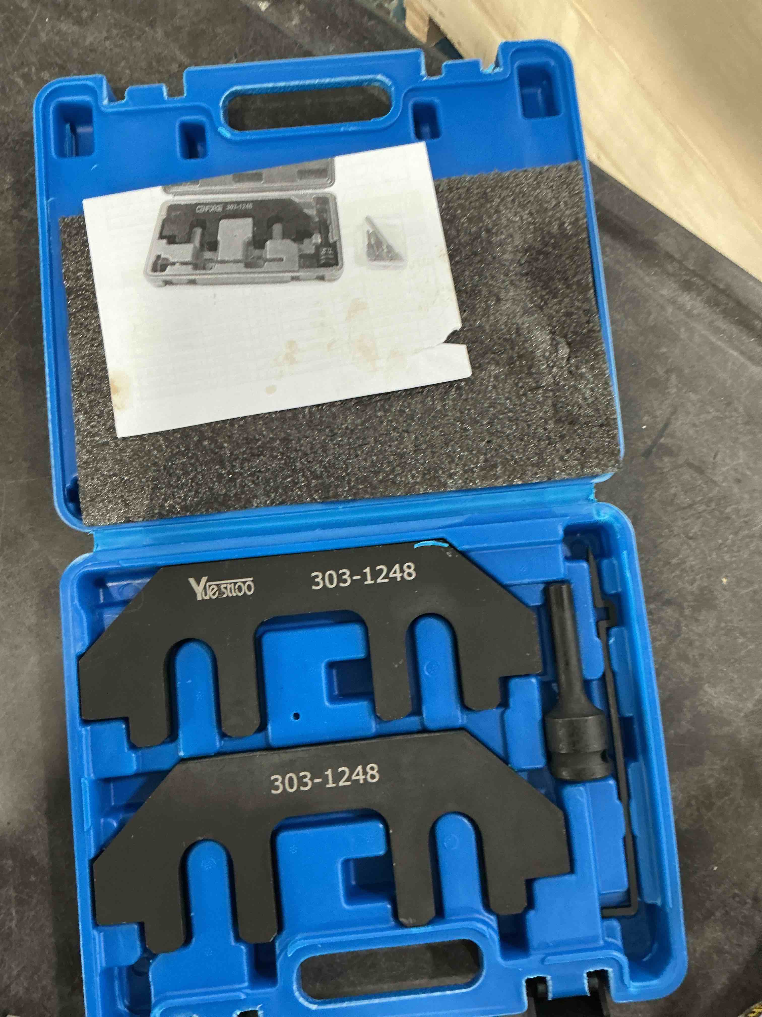 https://s3.amazonaws.com/lotting-images-prod/NonstopDeals/GRA3505992_1760536750970.jpeg