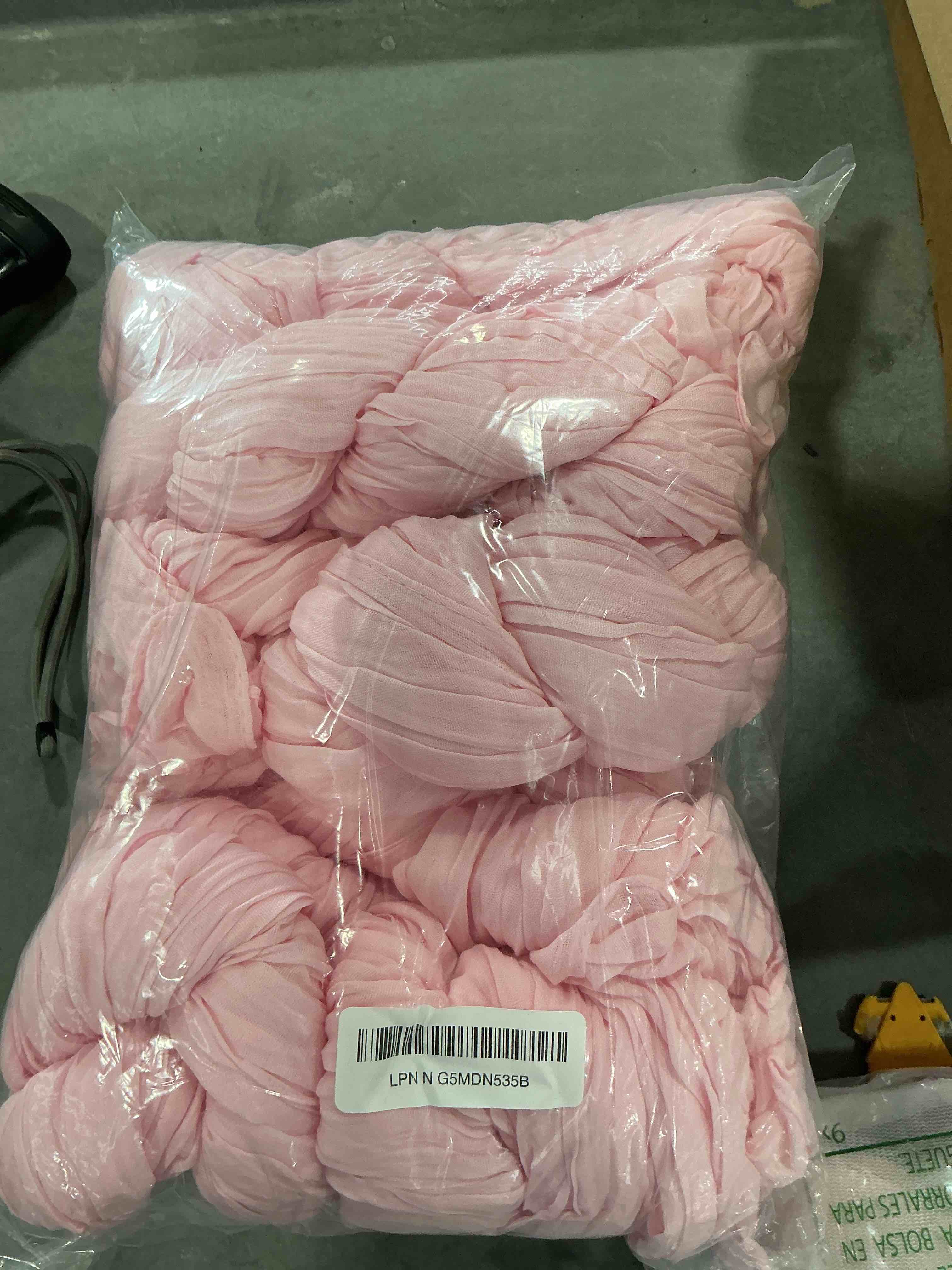 https://s3.amazonaws.com/lotting-images-prod/NonstopDeals/GRA3506042_1760545276717.jpeg