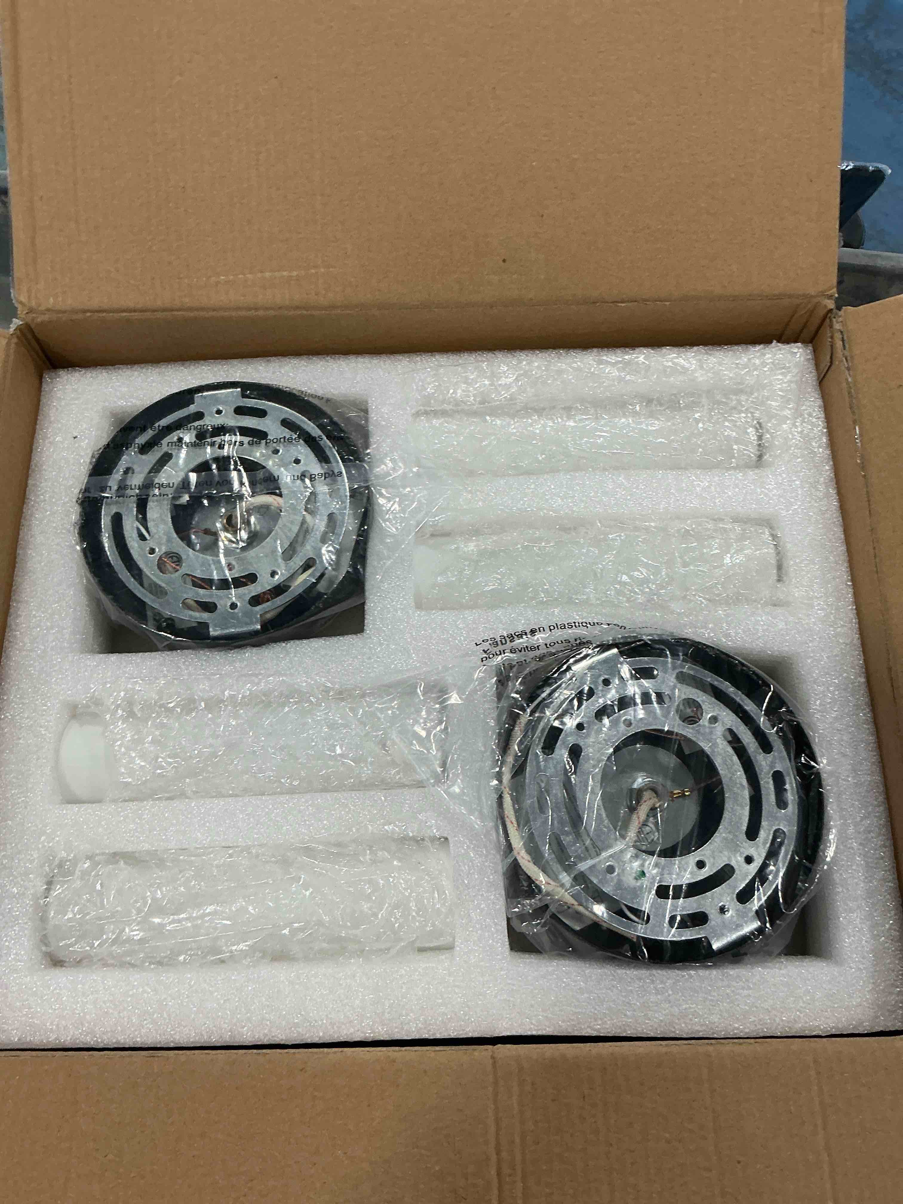 https://s3.amazonaws.com/lotting-images-prod/NonstopDeals/GRA3506051_1760545643519.jpeg