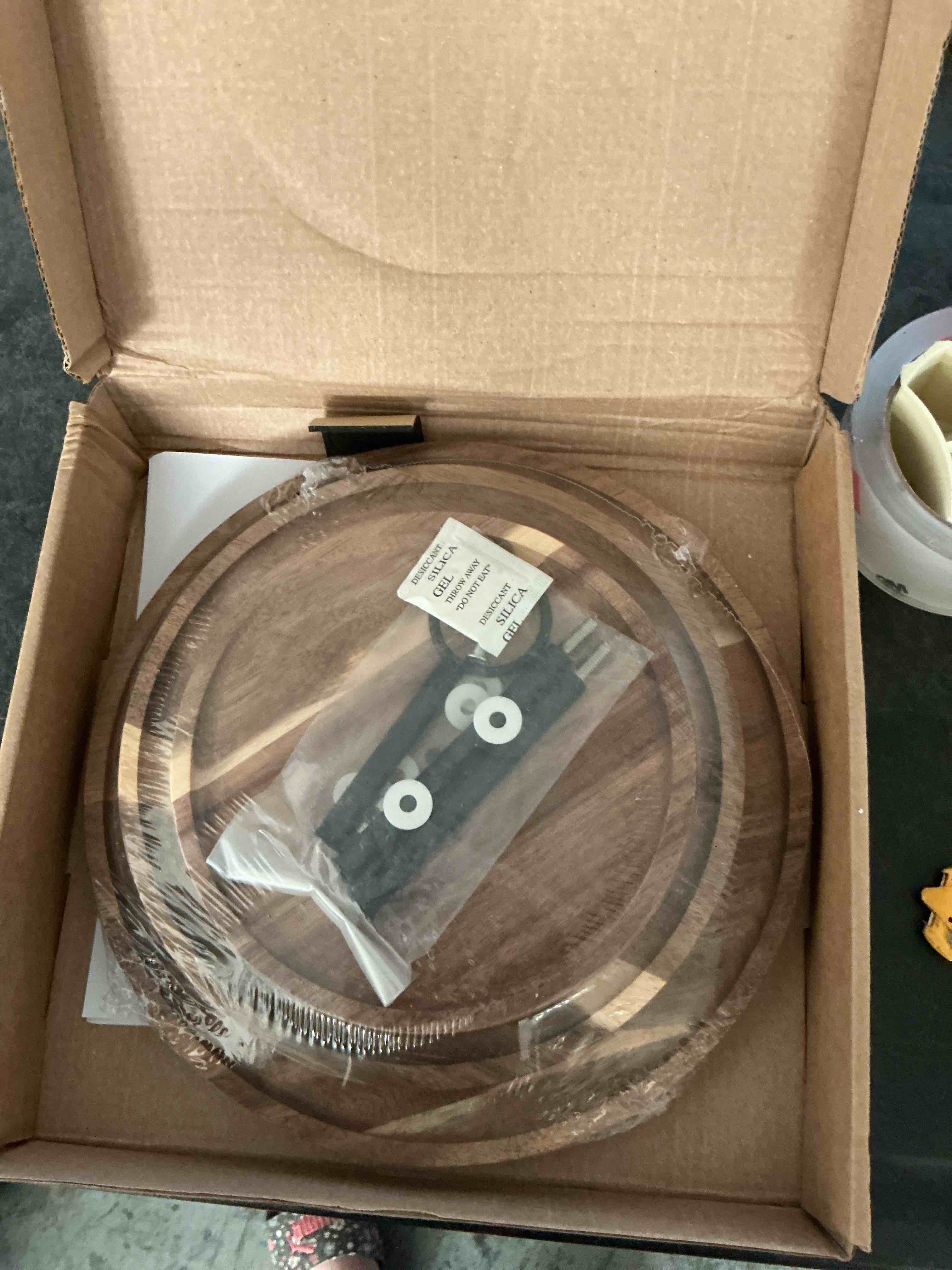 https://s3.amazonaws.com/lotting-images-prod/NonstopDeals/GRA3506101_1760618199982.jpeg
