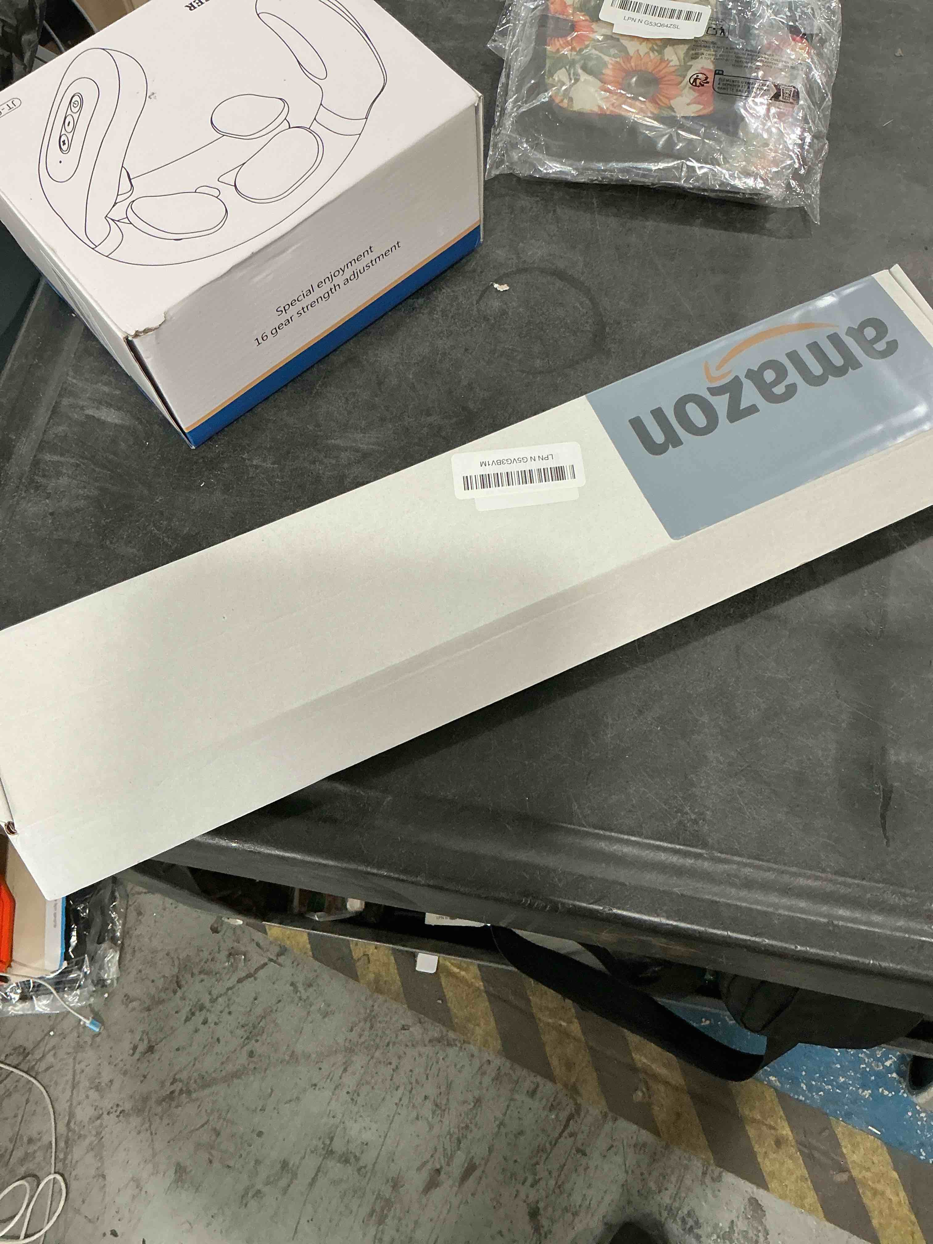 https://s3.amazonaws.com/lotting-images-prod/NonstopDeals/GRA3506156_1760622838045.jpeg