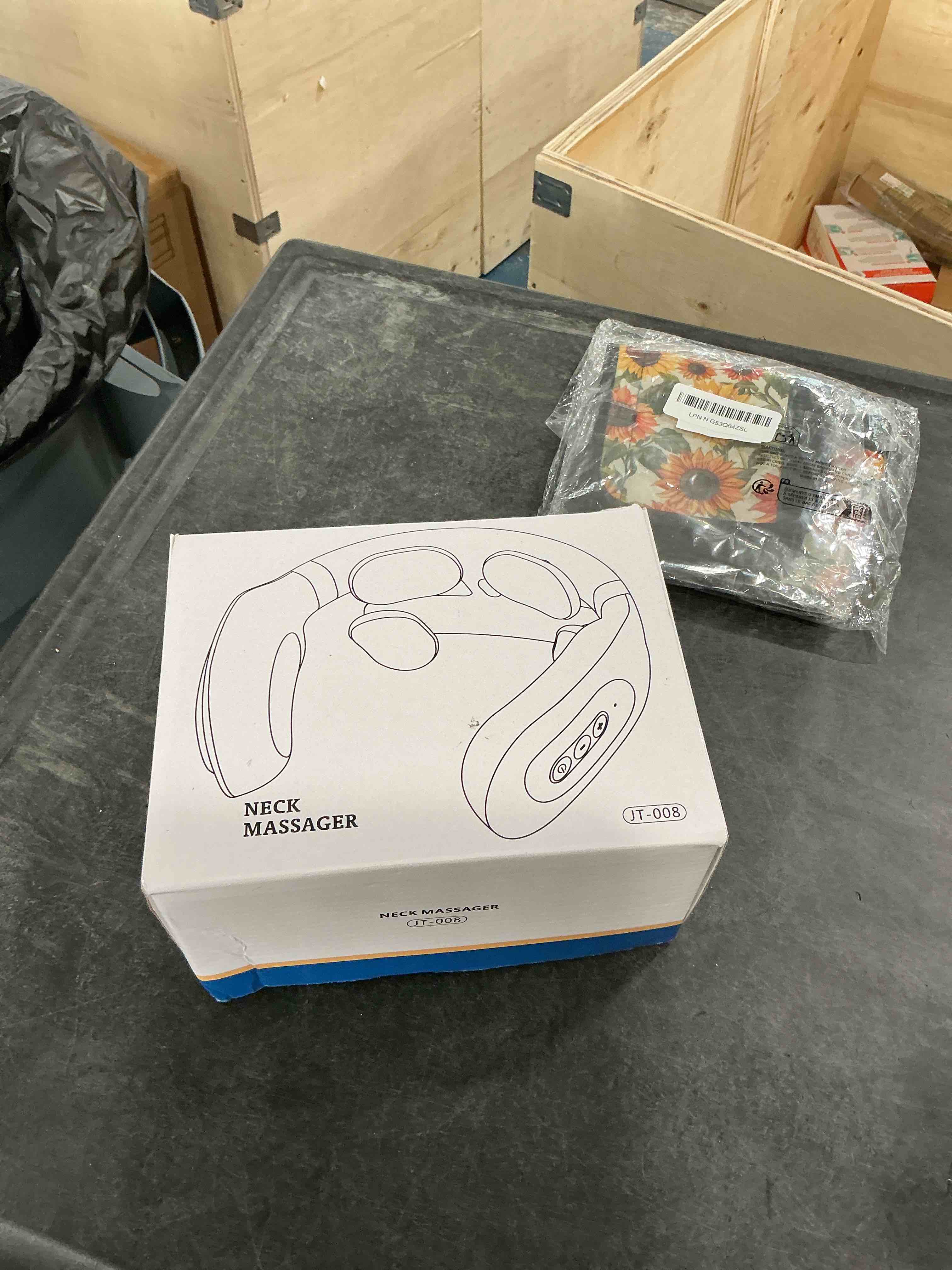 https://s3.amazonaws.com/lotting-images-prod/NonstopDeals/GRA3506157_1760623034673.jpeg