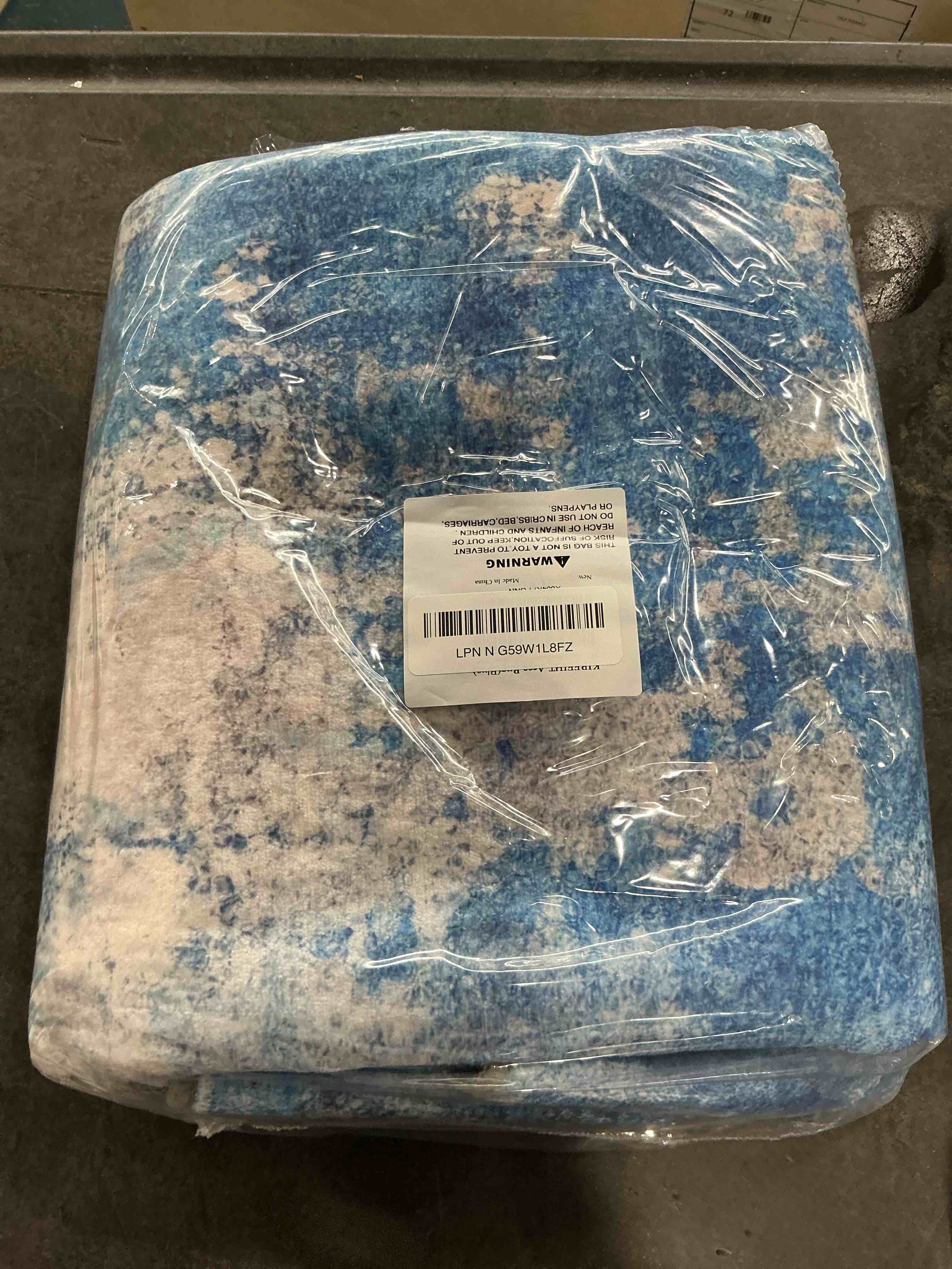 https://s3.amazonaws.com/lotting-images-prod/NonstopDeals/GRA3506217_1760636564421.jpeg