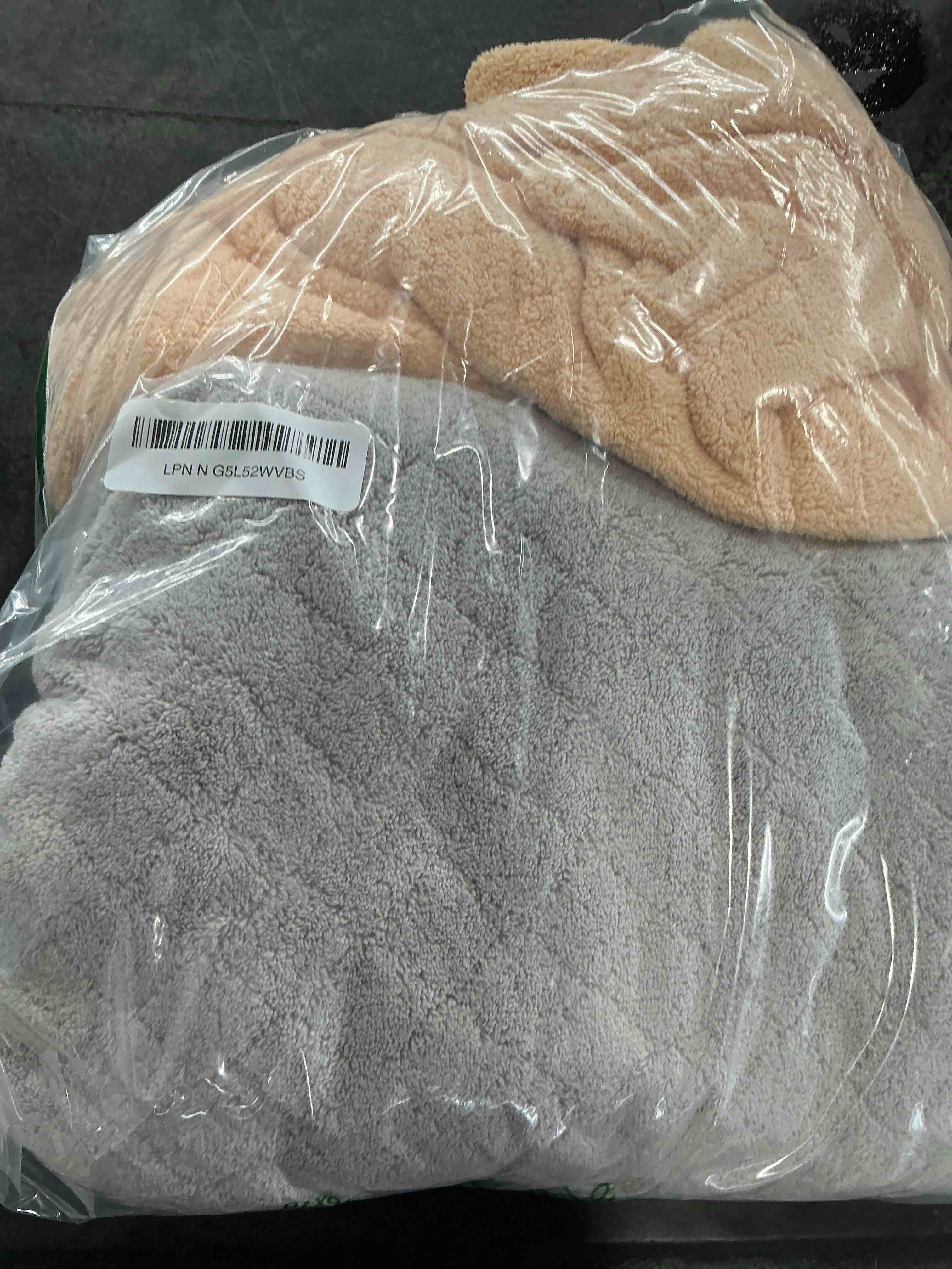 https://s3.amazonaws.com/lotting-images-prod/NonstopDeals/GRA3506233_1760635621508.jpeg