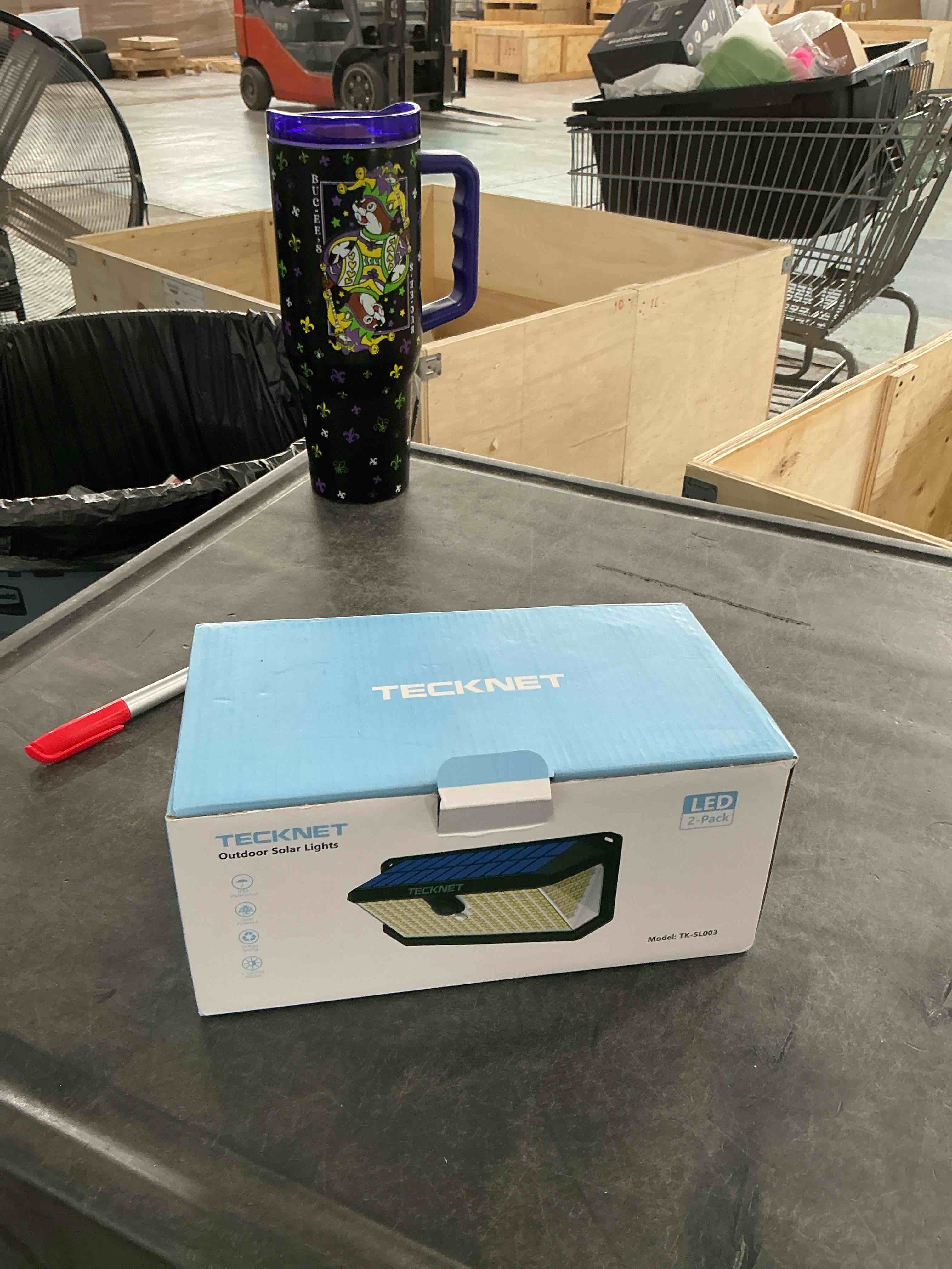 https://s3.amazonaws.com/lotting-images-prod/NonstopDeals/GRA3506250_1760643322644.jpeg