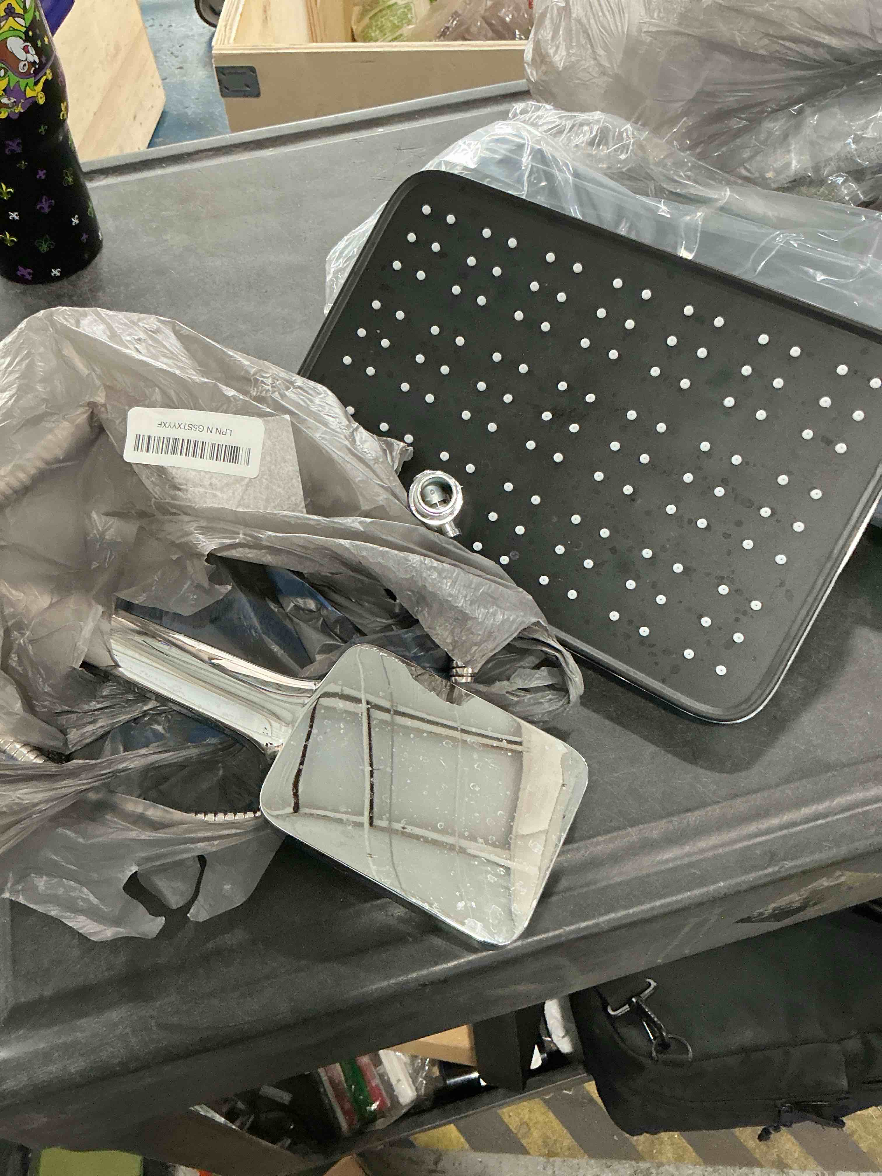 https://s3.amazonaws.com/lotting-images-prod/NonstopDeals/GRA3506252_1760643794474.jpeg