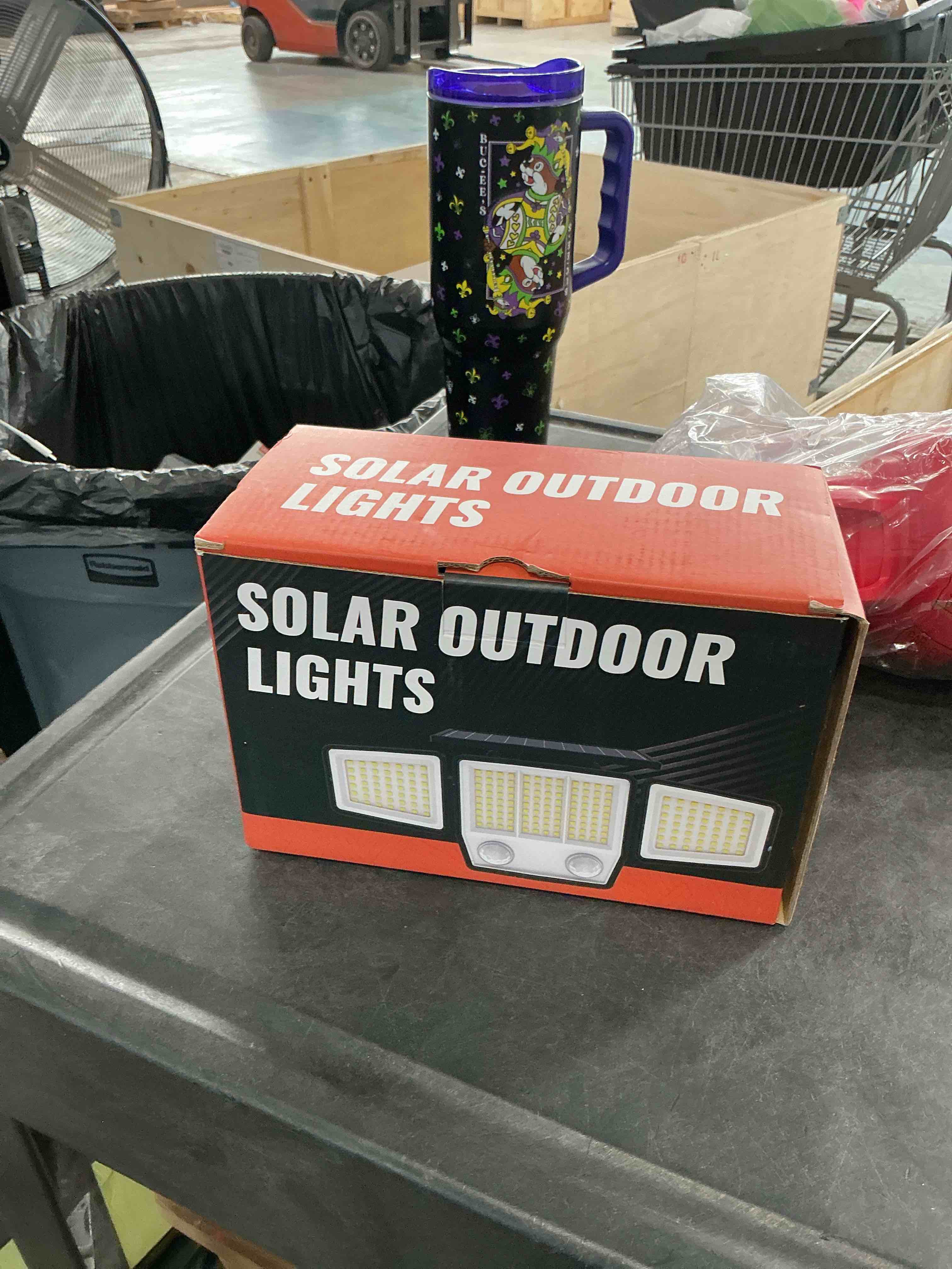 https://s3.amazonaws.com/lotting-images-prod/NonstopDeals/GRA3506255_1760644089813.jpeg