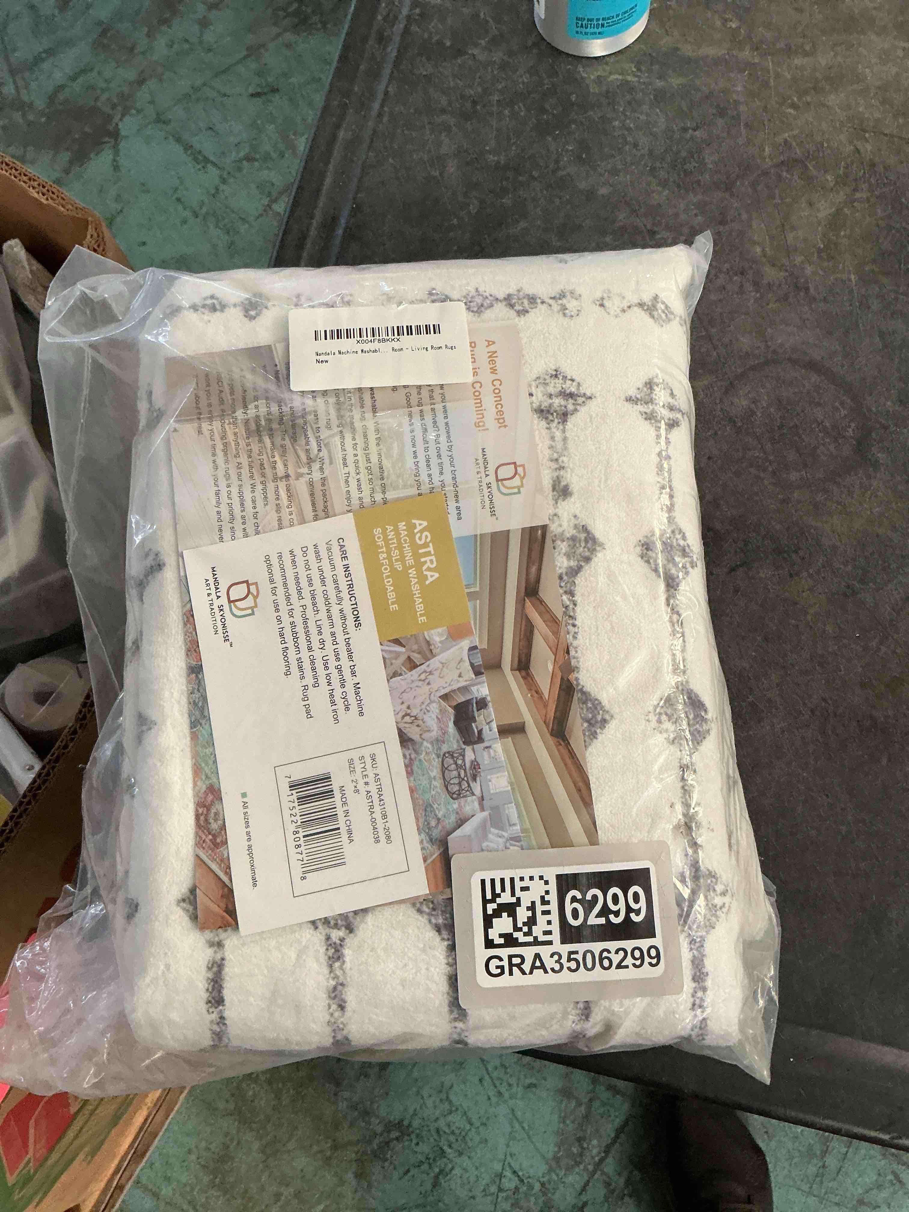https://s3.amazonaws.com/lotting-images-prod/NonstopDeals/GRA3506299_1760652973245.jpeg
