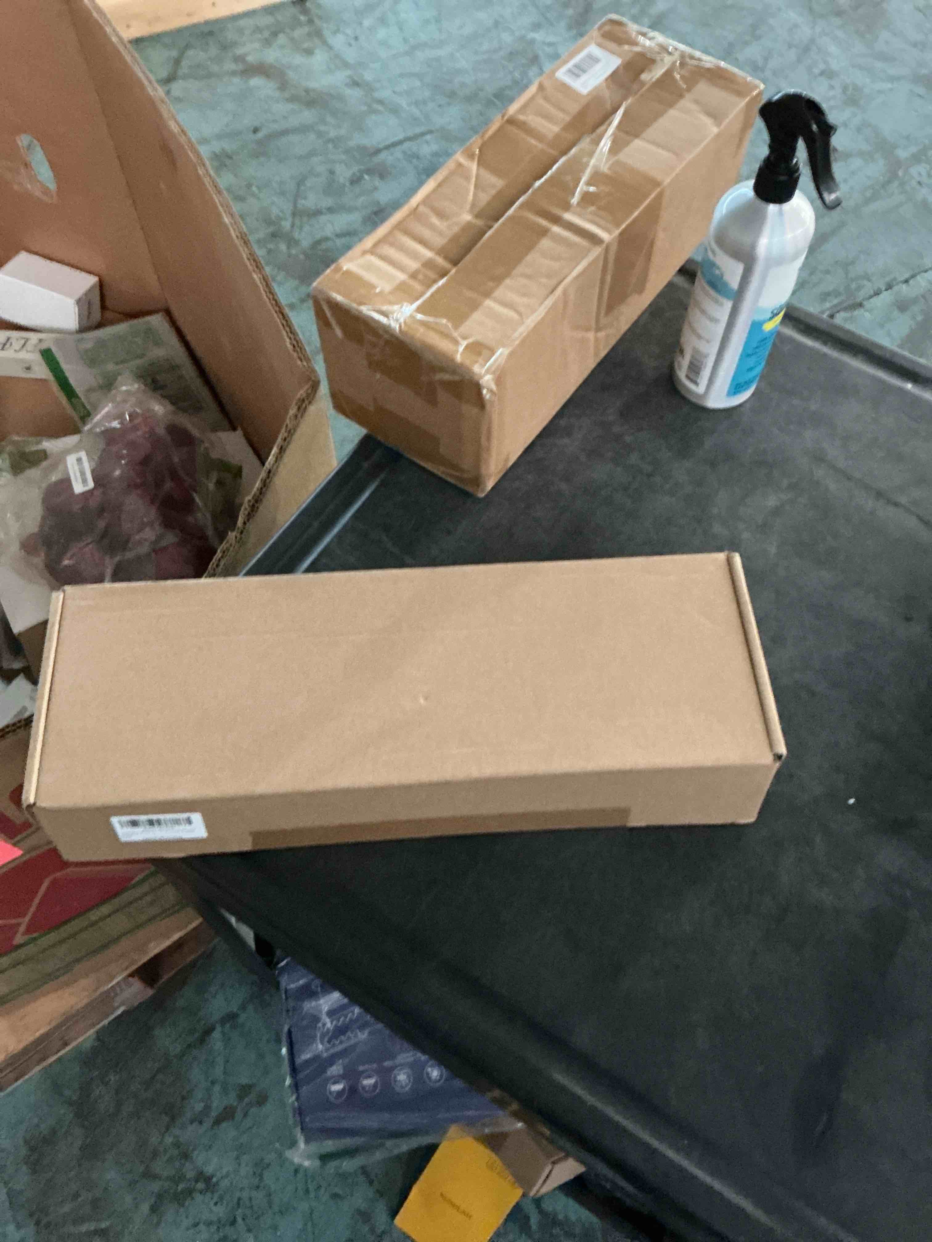 https://s3.amazonaws.com/lotting-images-prod/NonstopDeals/GRA3506303_1760655058264.jpeg