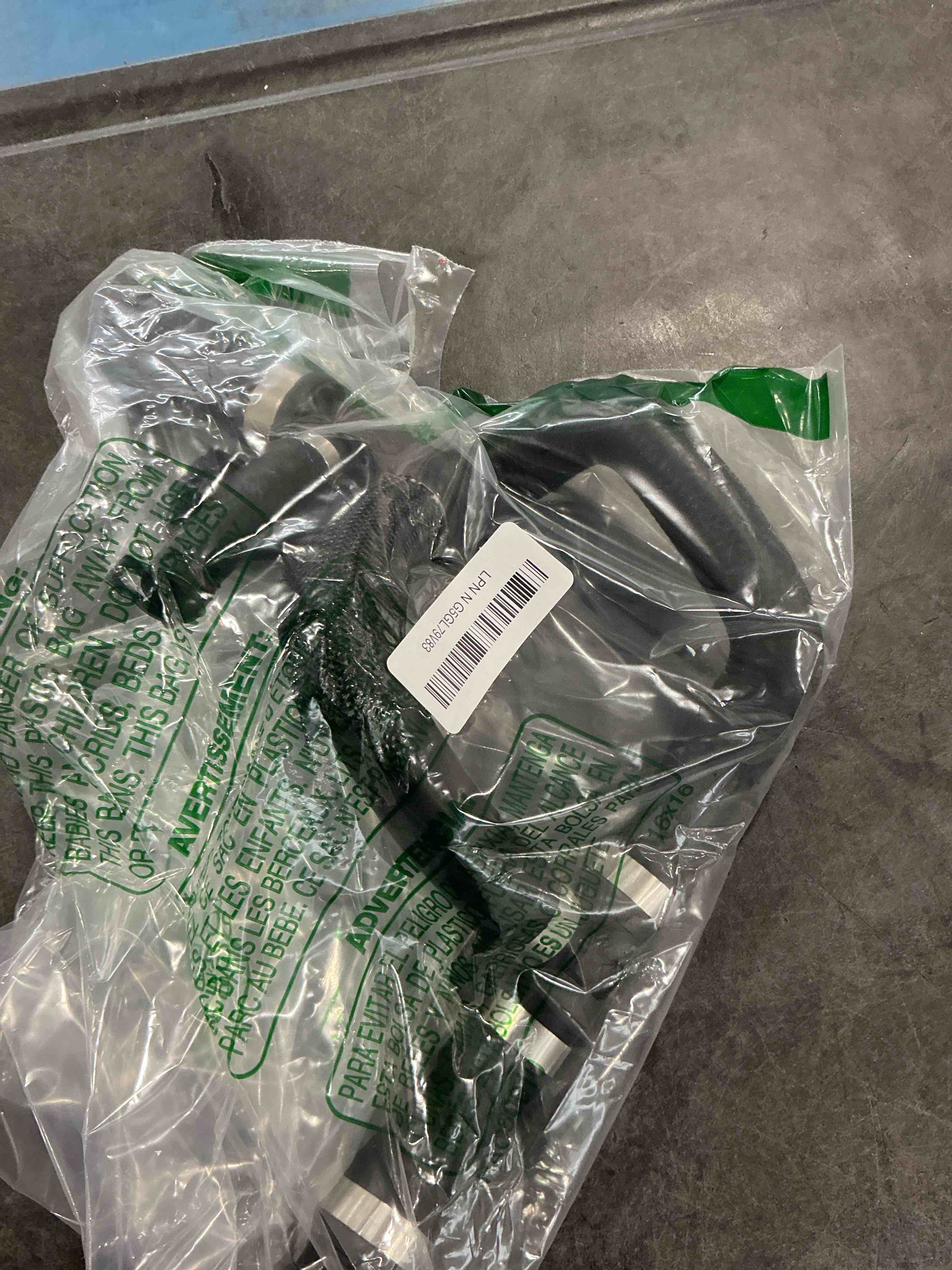 https://s3.amazonaws.com/lotting-images-prod/NonstopDeals/GRA3506375_1760718185034.jpeg