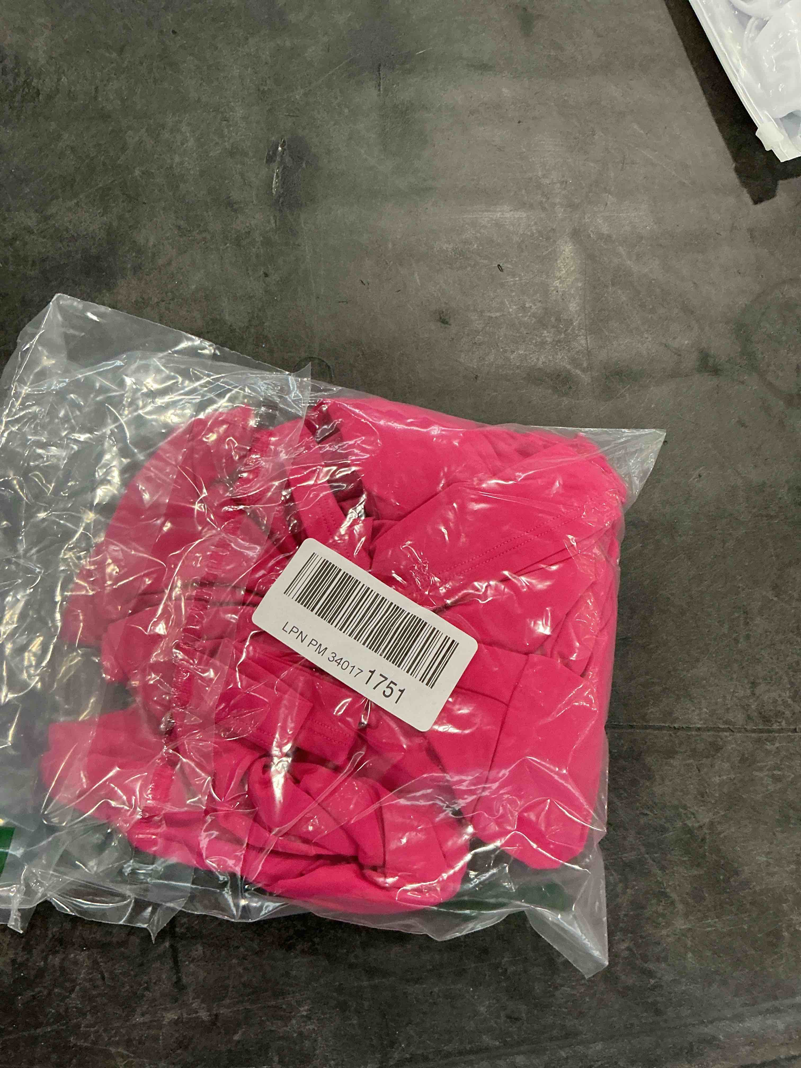 https://s3.amazonaws.com/lotting-images-prod/NonstopDeals/GRA3506380_1760718839331.jpeg
