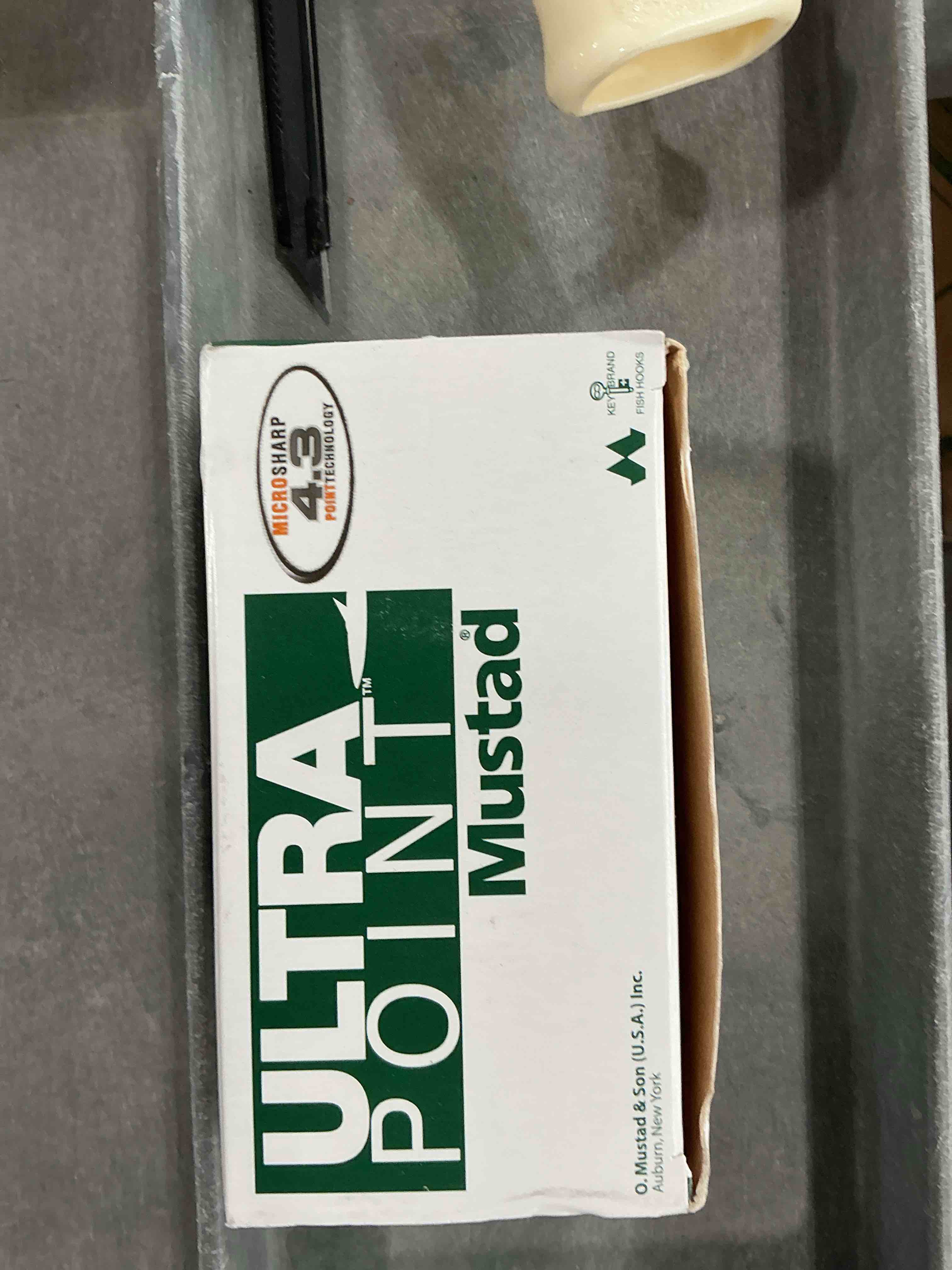 https://s3.amazonaws.com/lotting-images-prod/NonstopDeals/GRA3506424_1760730256327.jpeg