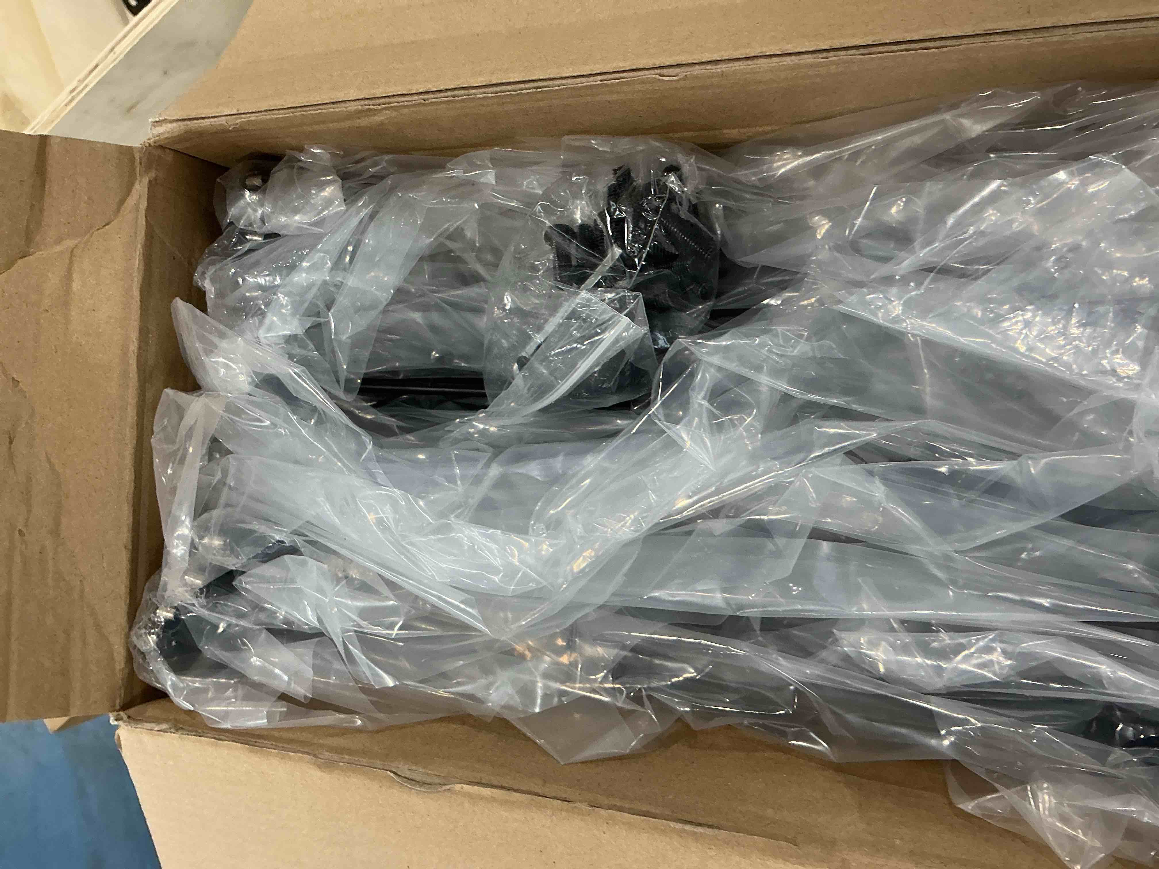 https://s3.amazonaws.com/lotting-images-prod/NonstopDeals/GRA3506469_1760801482916.jpeg