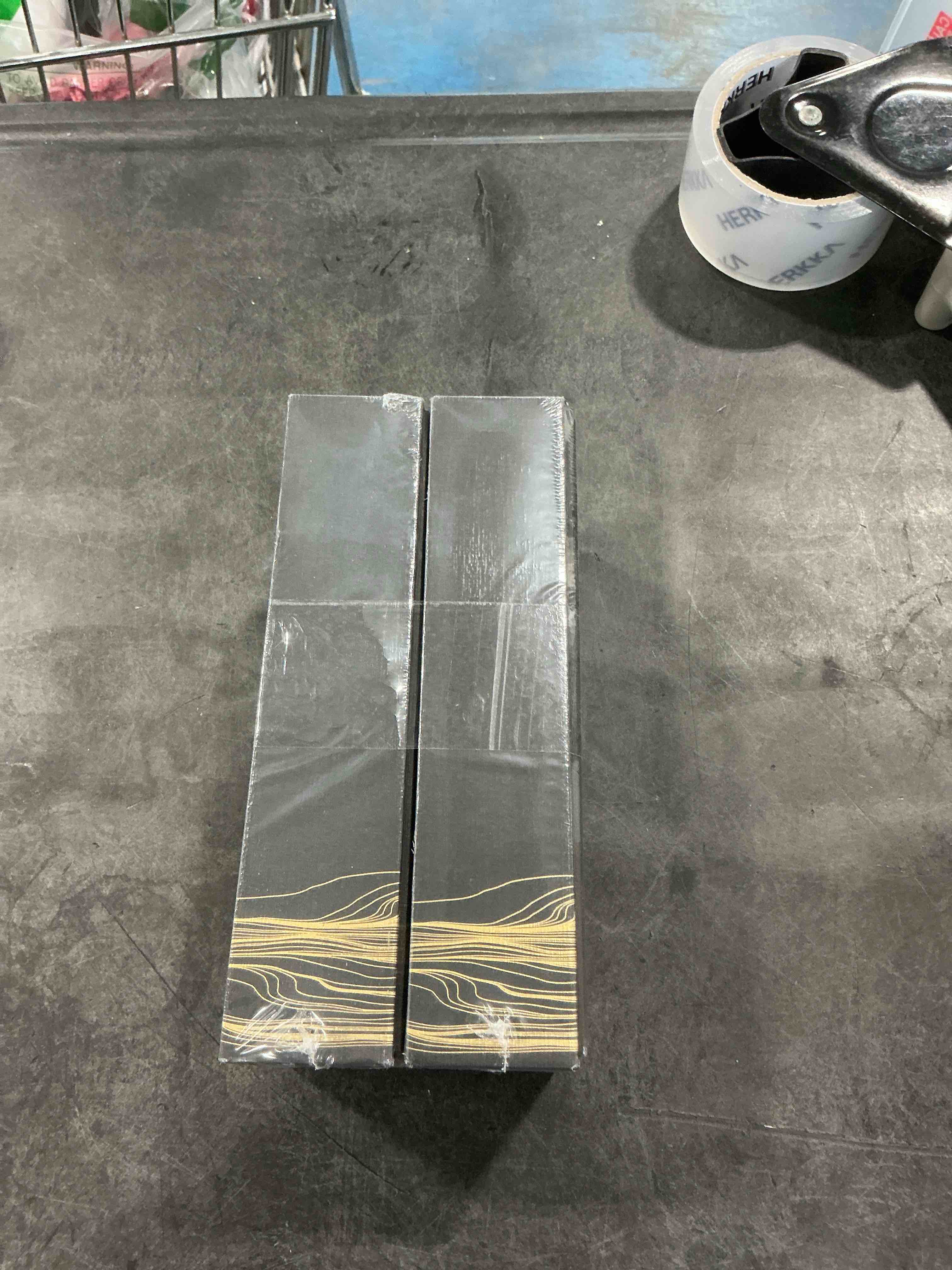 https://s3.amazonaws.com/lotting-images-prod/NonstopDeals/GRA3506488_1760805457961.jpeg