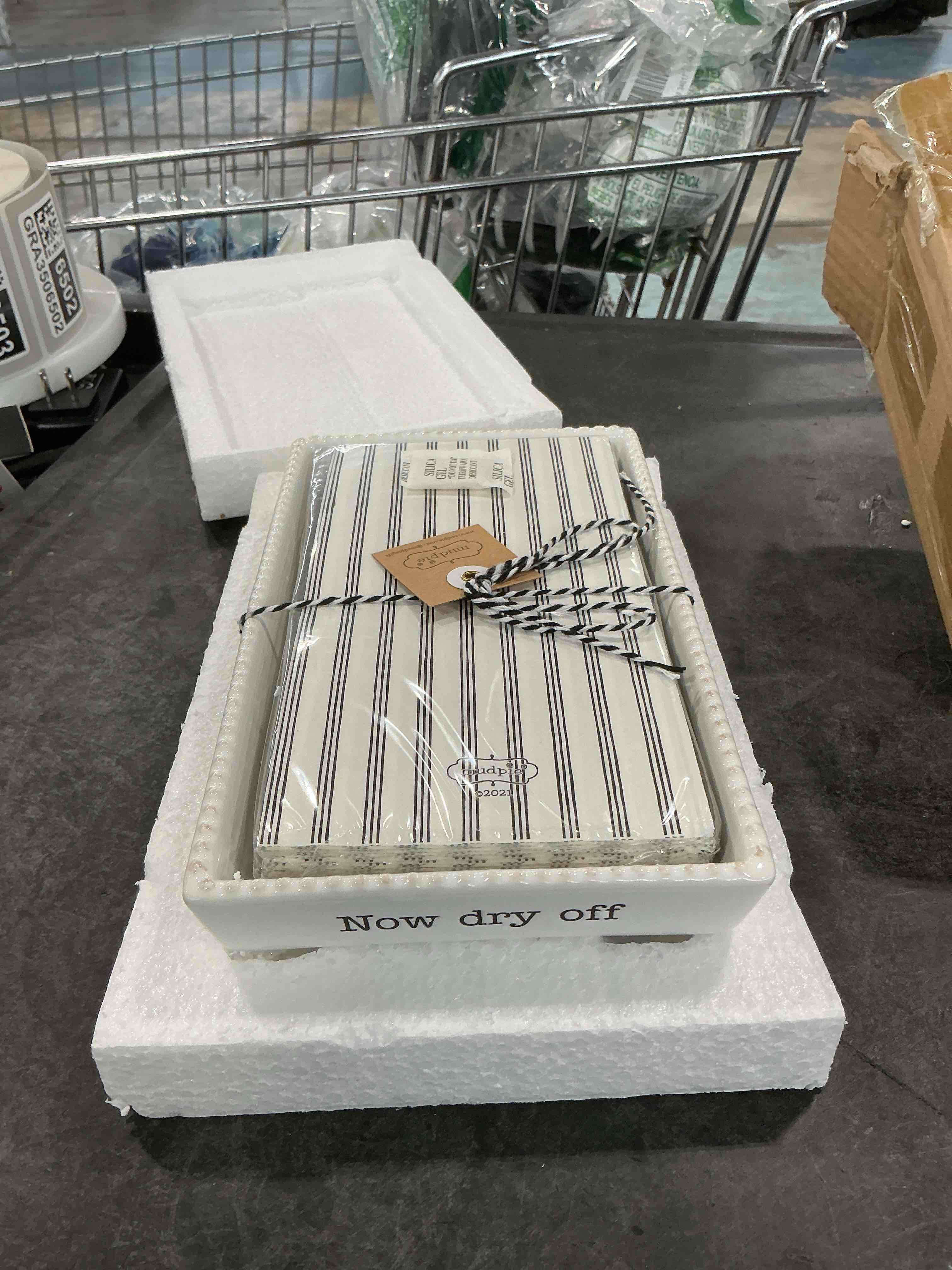 https://s3.amazonaws.com/lotting-images-prod/NonstopDeals/GRA3506493_1760806499457.jpeg