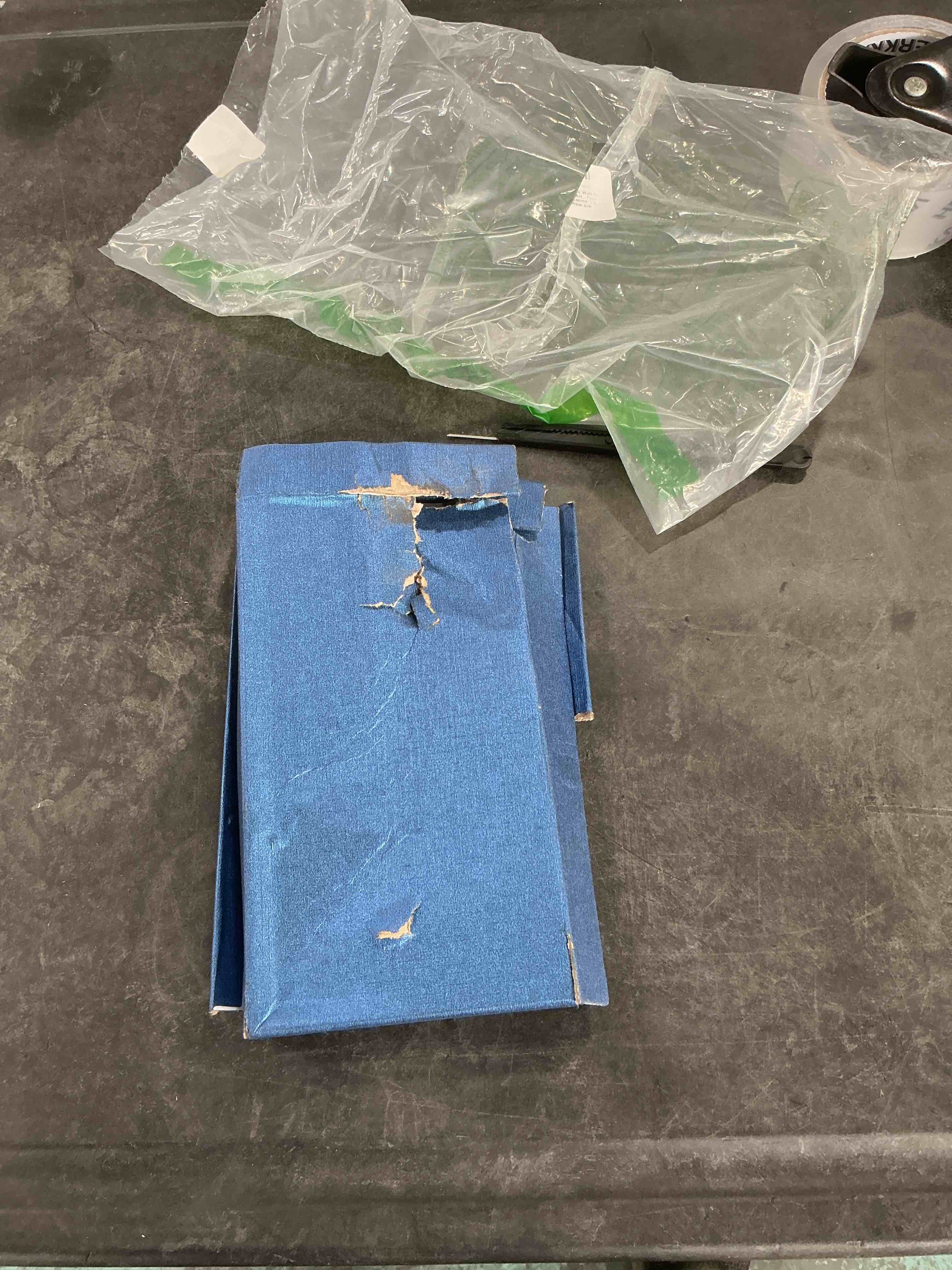 https://s3.amazonaws.com/lotting-images-prod/NonstopDeals/GRA3506525_1760813402366.jpeg