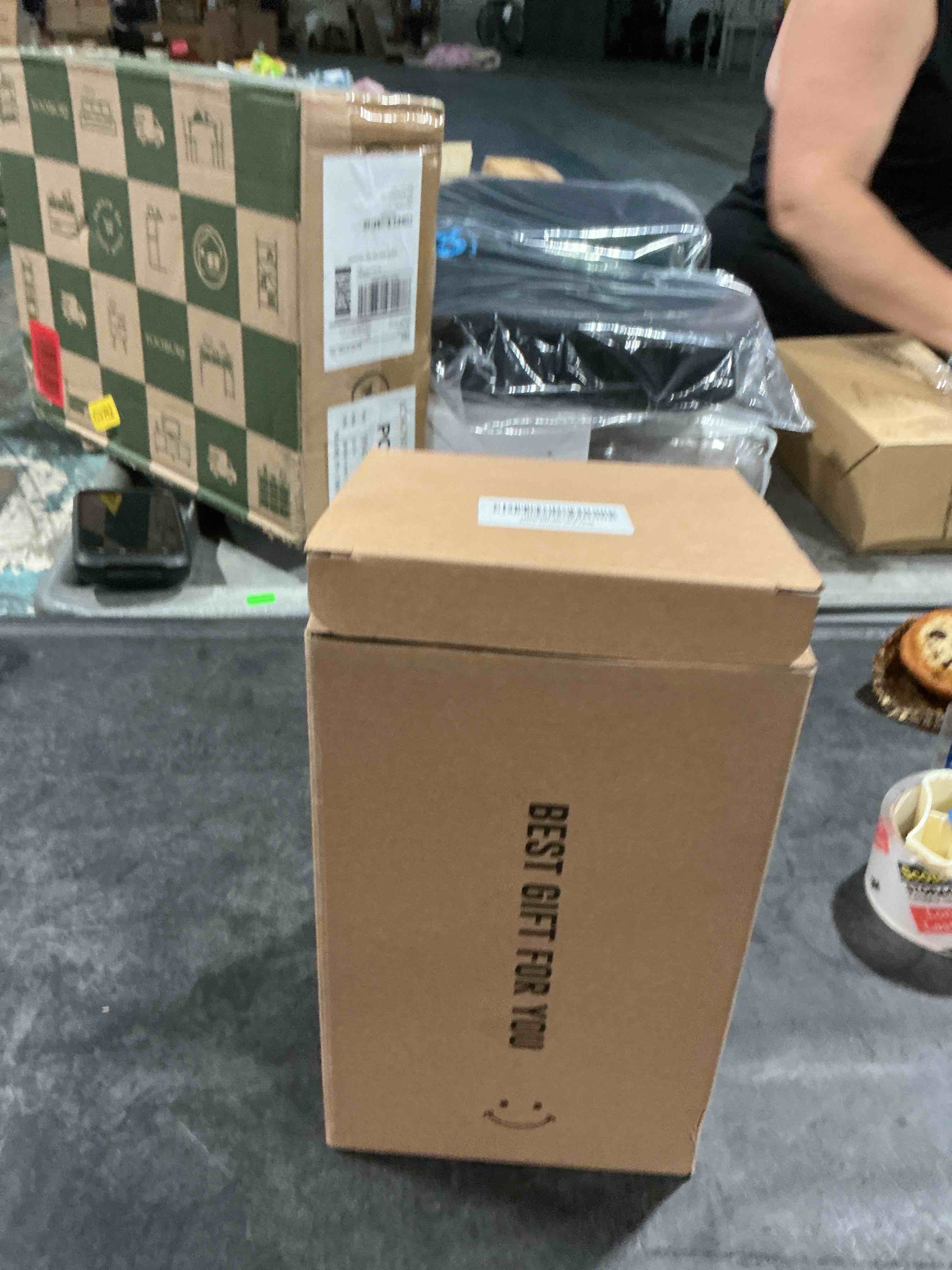 https://s3.amazonaws.com/lotting-images-prod/NonstopDeals/GRA3506570_1760887487473.jpeg