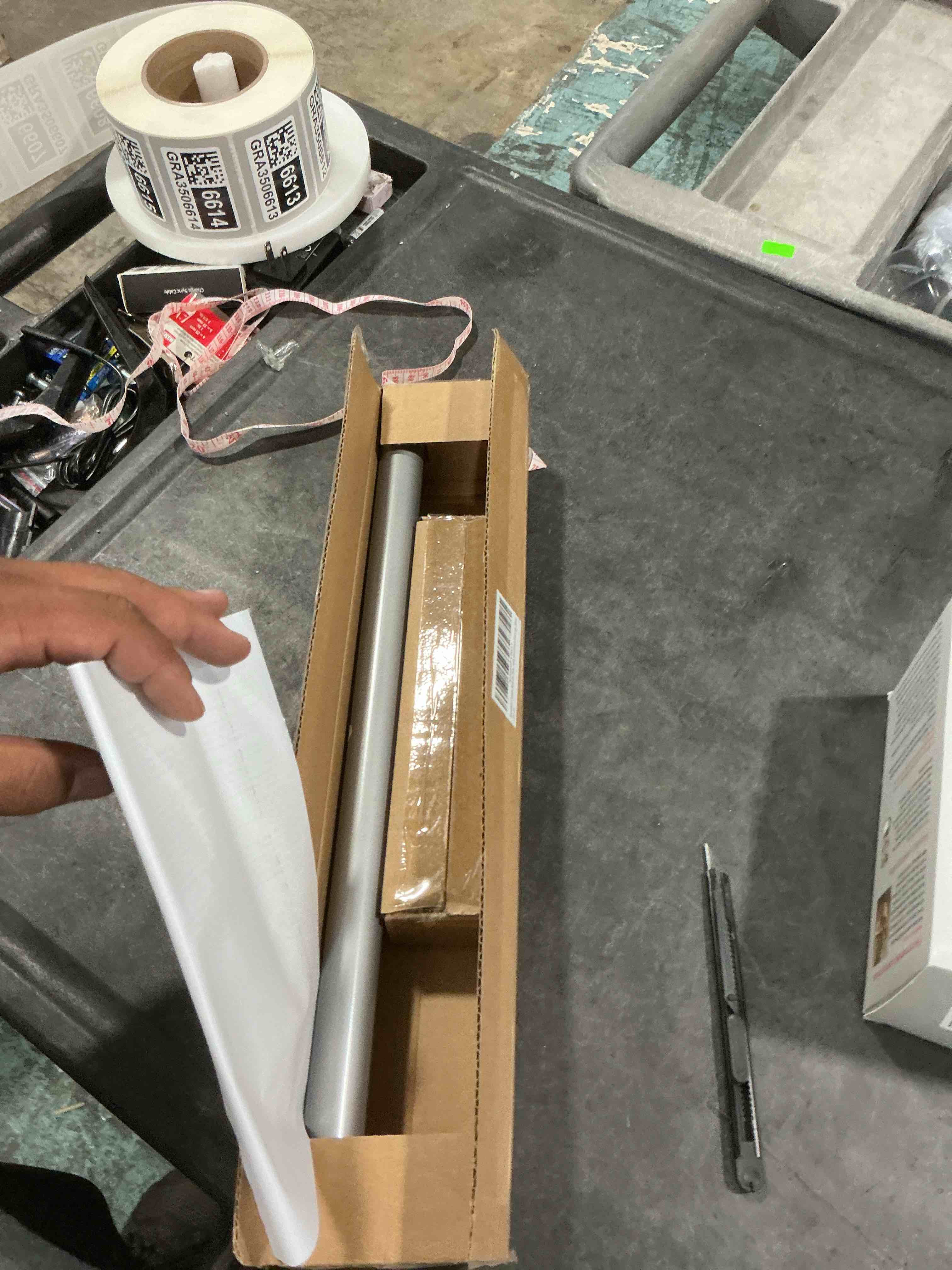 https://s3.amazonaws.com/lotting-images-prod/NonstopDeals/GRA3506577_1760888095165.jpeg