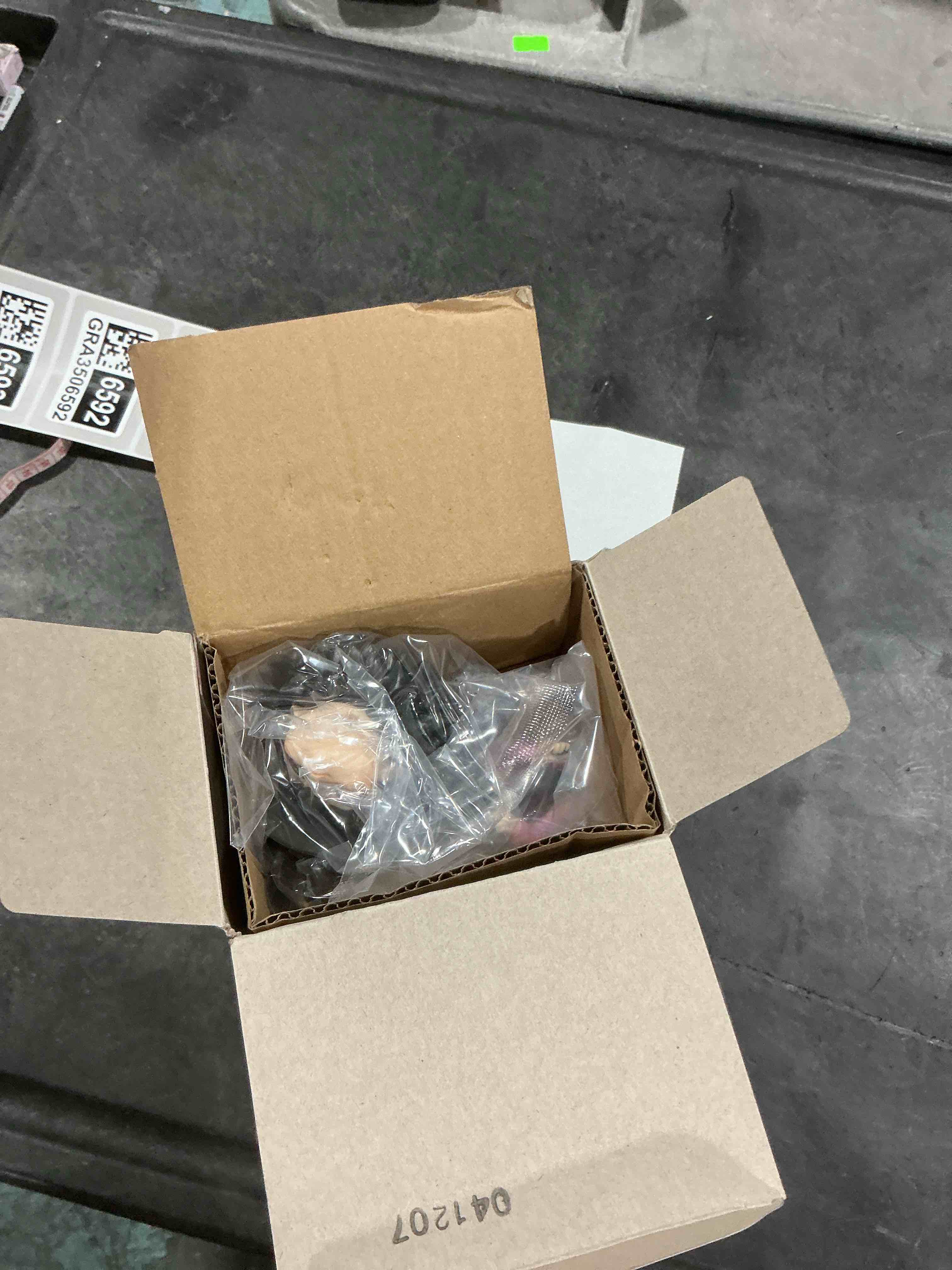 https://s3.amazonaws.com/lotting-images-prod/NonstopDeals/GRA3506589_1760887007806.jpeg