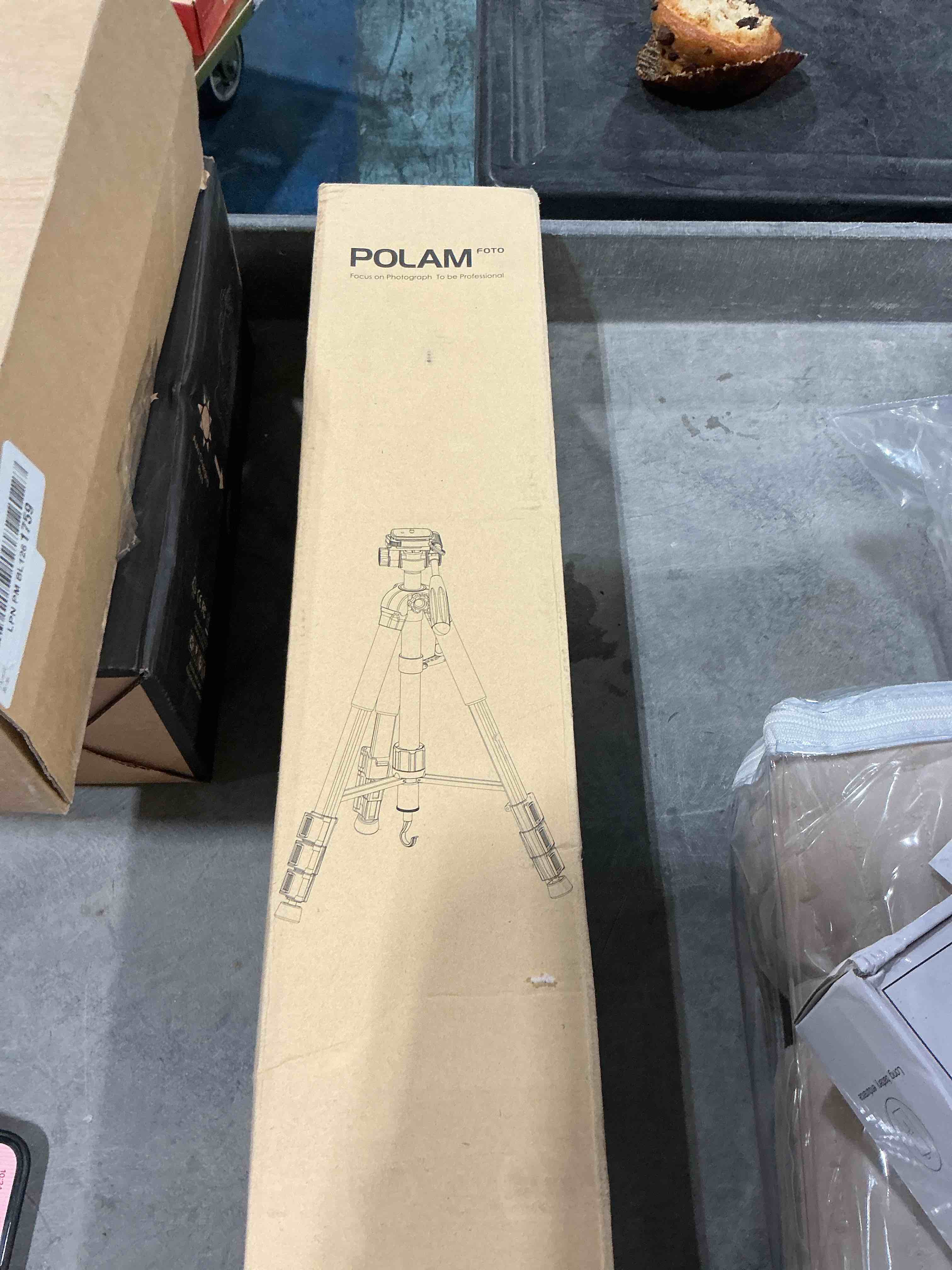 https://s3.amazonaws.com/lotting-images-prod/NonstopDeals/GRA3506593_1760887444729.jpeg