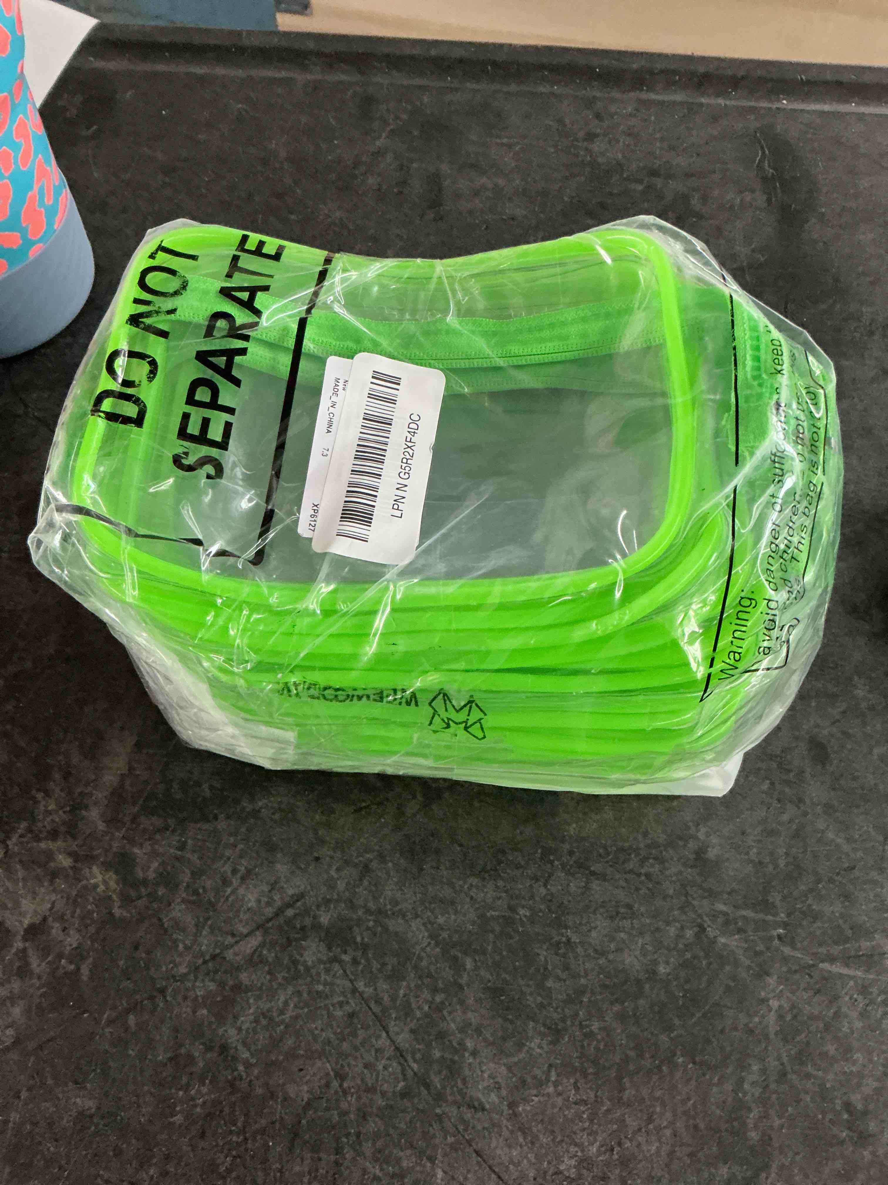 https://s3.amazonaws.com/lotting-images-prod/NonstopDeals/GRA3506680_1760977050392.jpeg