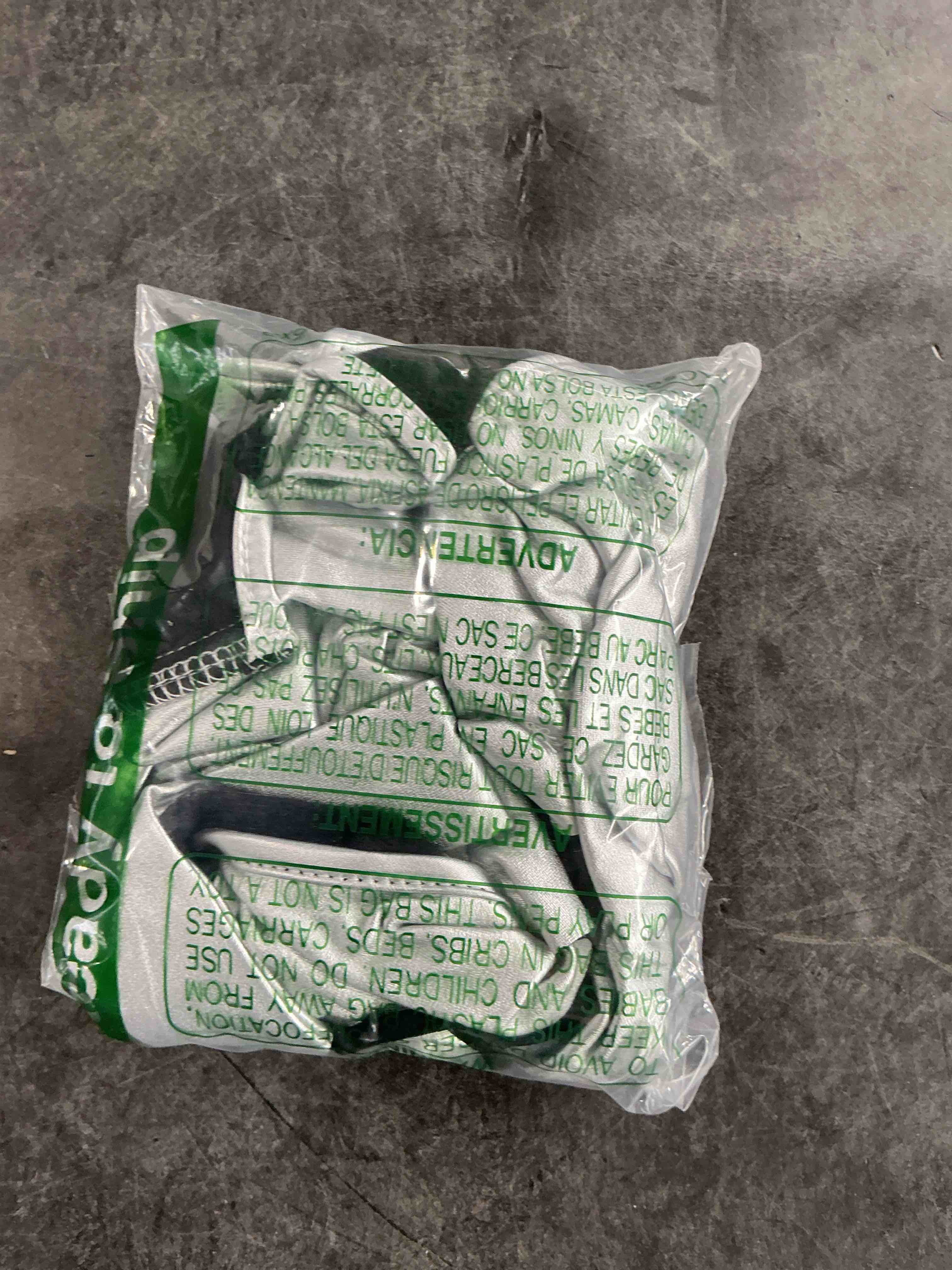 https://s3.amazonaws.com/lotting-images-prod/NonstopDeals/GRA3506742_1760983689696.jpeg