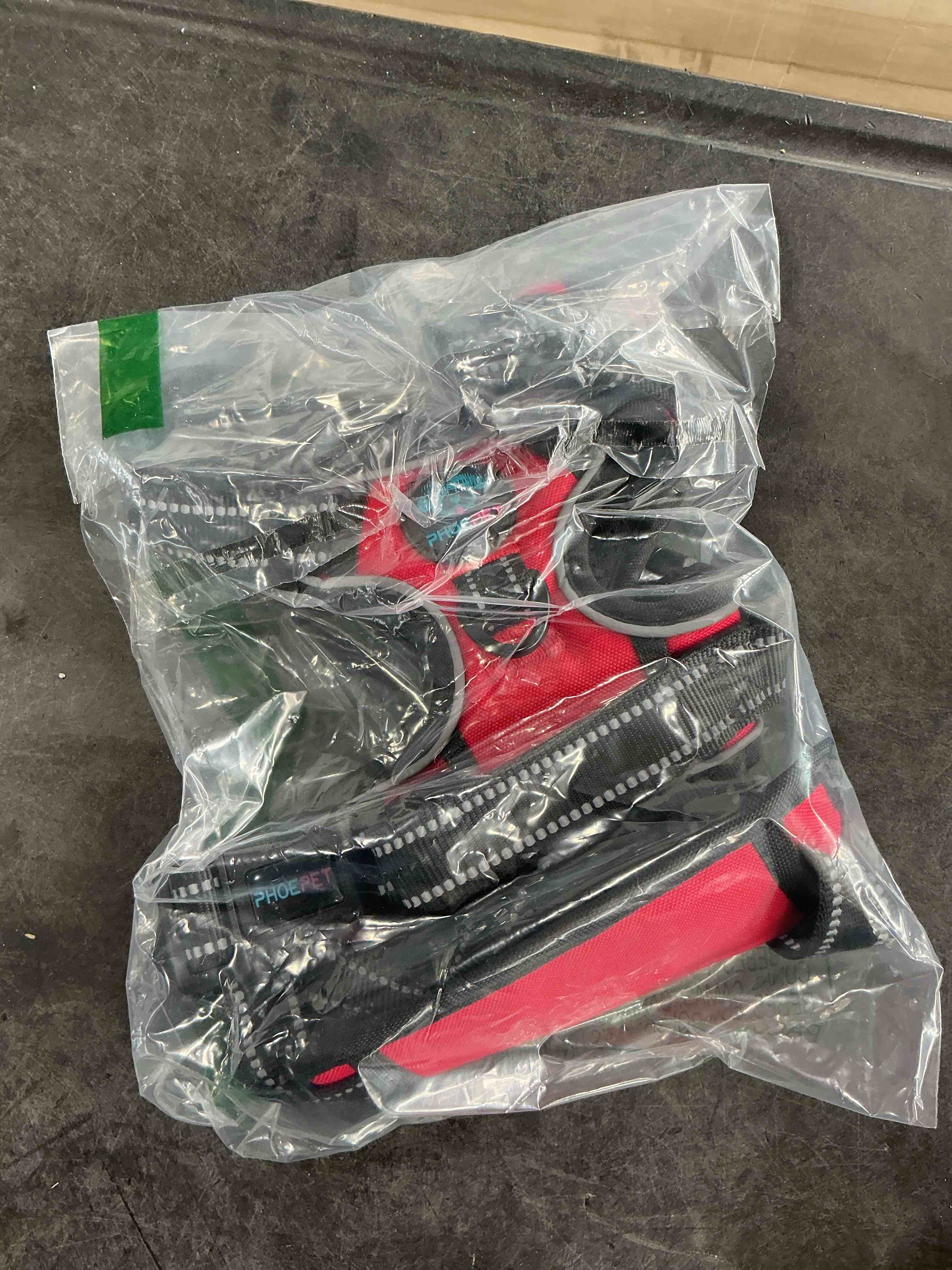 https://s3.amazonaws.com/lotting-images-prod/NonstopDeals/GRA3506802_1760986569723.jpeg