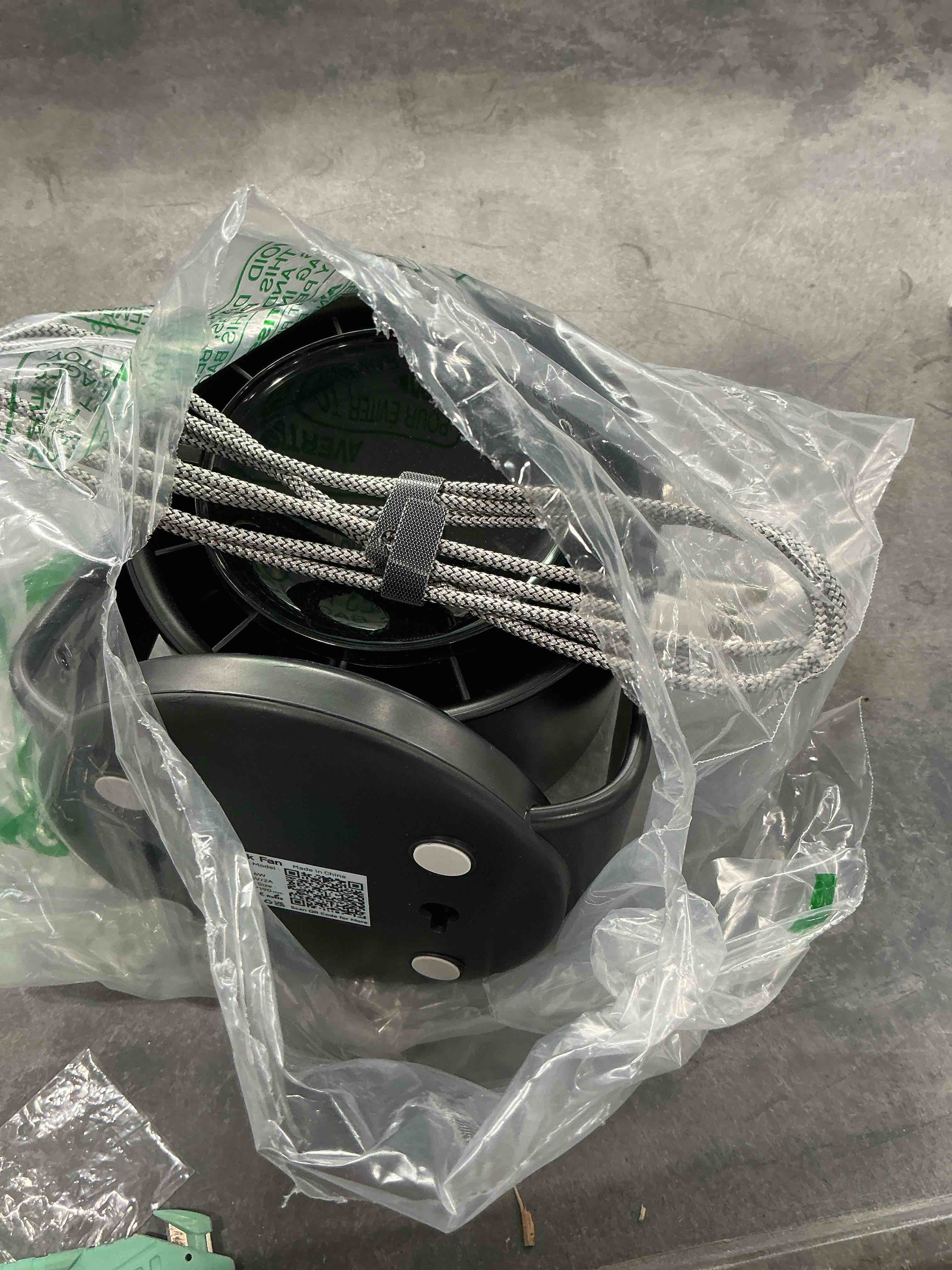 https://s3.amazonaws.com/lotting-images-prod/NonstopDeals/GRA3506817_1760989586298.jpeg