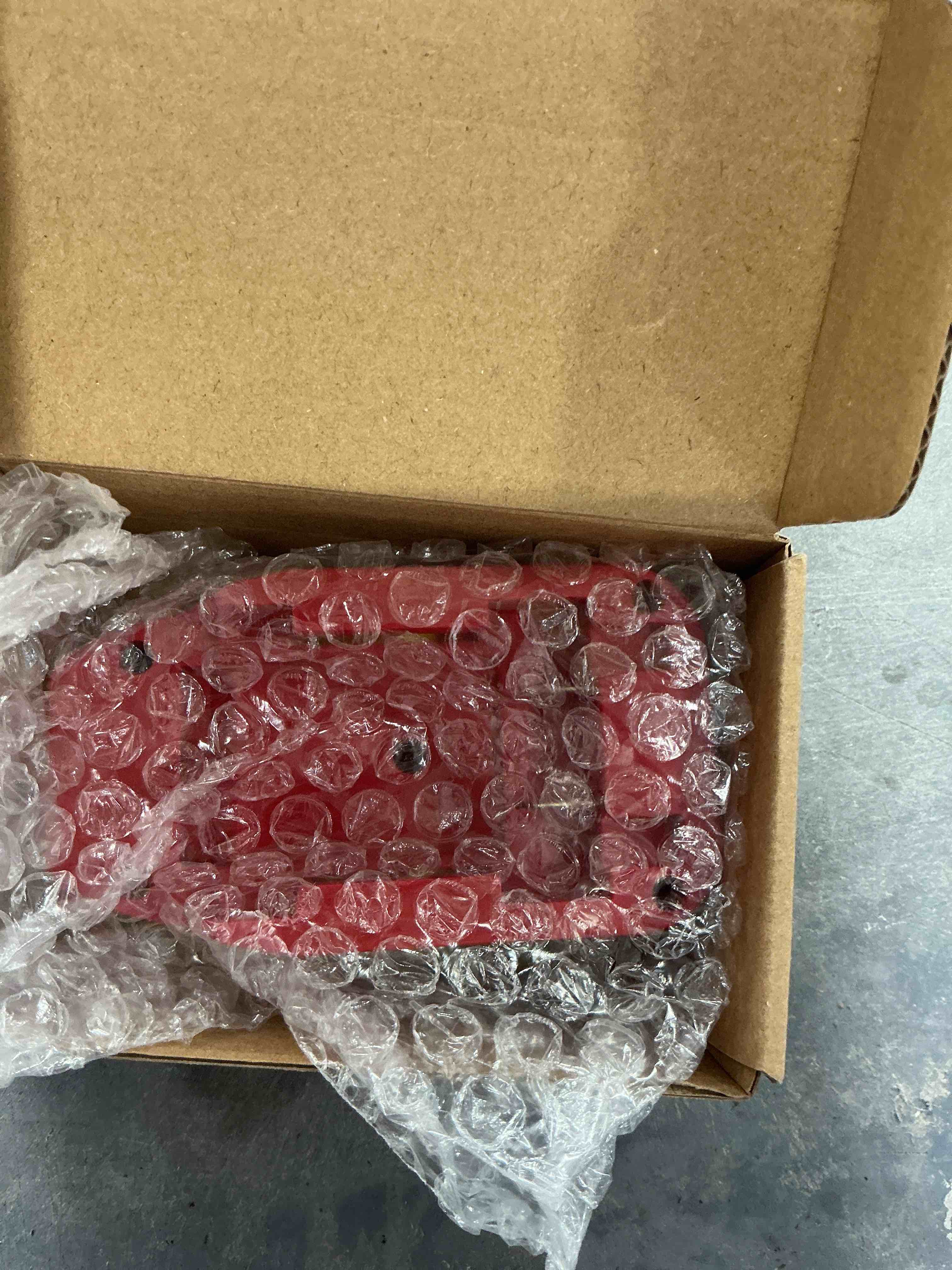 https://s3.amazonaws.com/lotting-images-prod/NonstopDeals/GRA3506879_1760993780829.jpeg