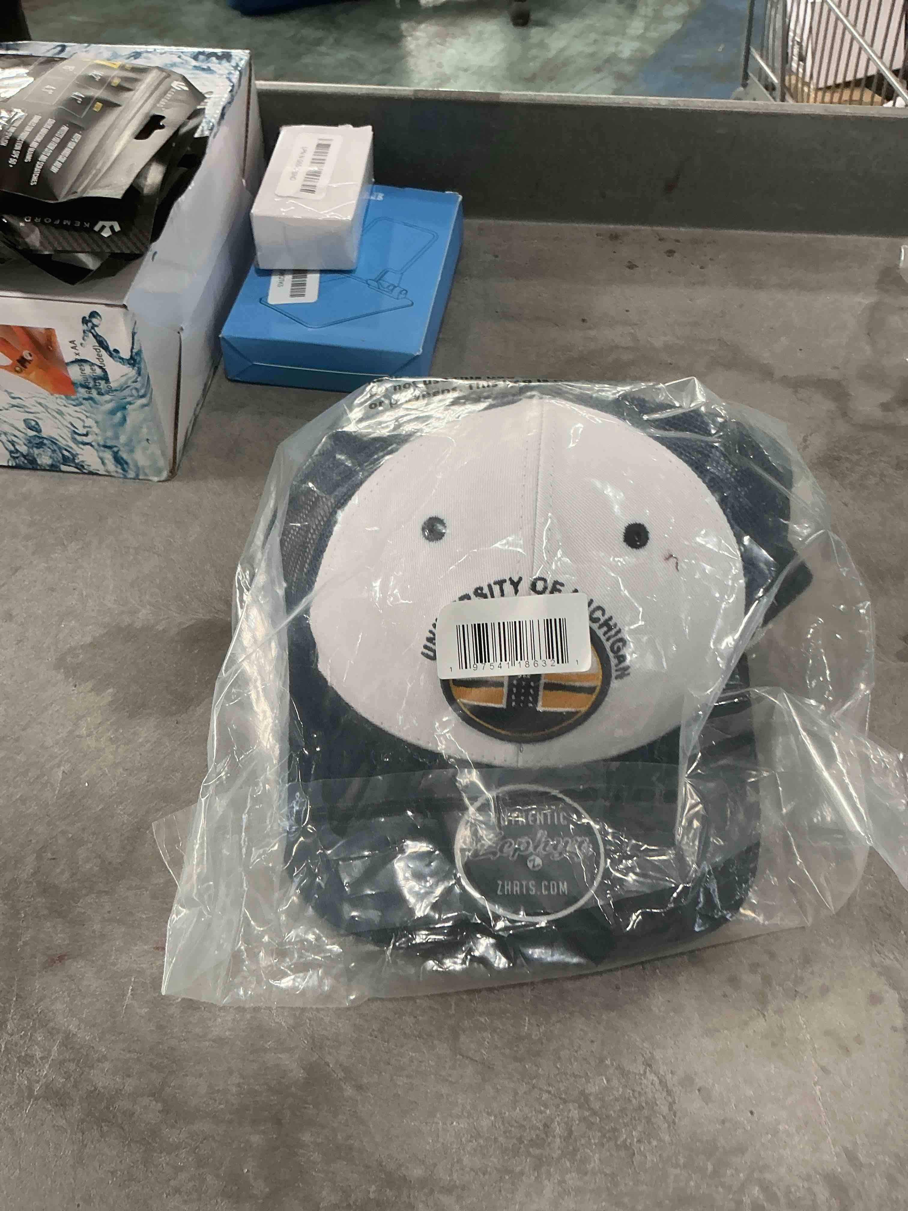 https://s3.amazonaws.com/lotting-images-prod/NonstopDeals/GRA3506911_1760995074901.jpeg