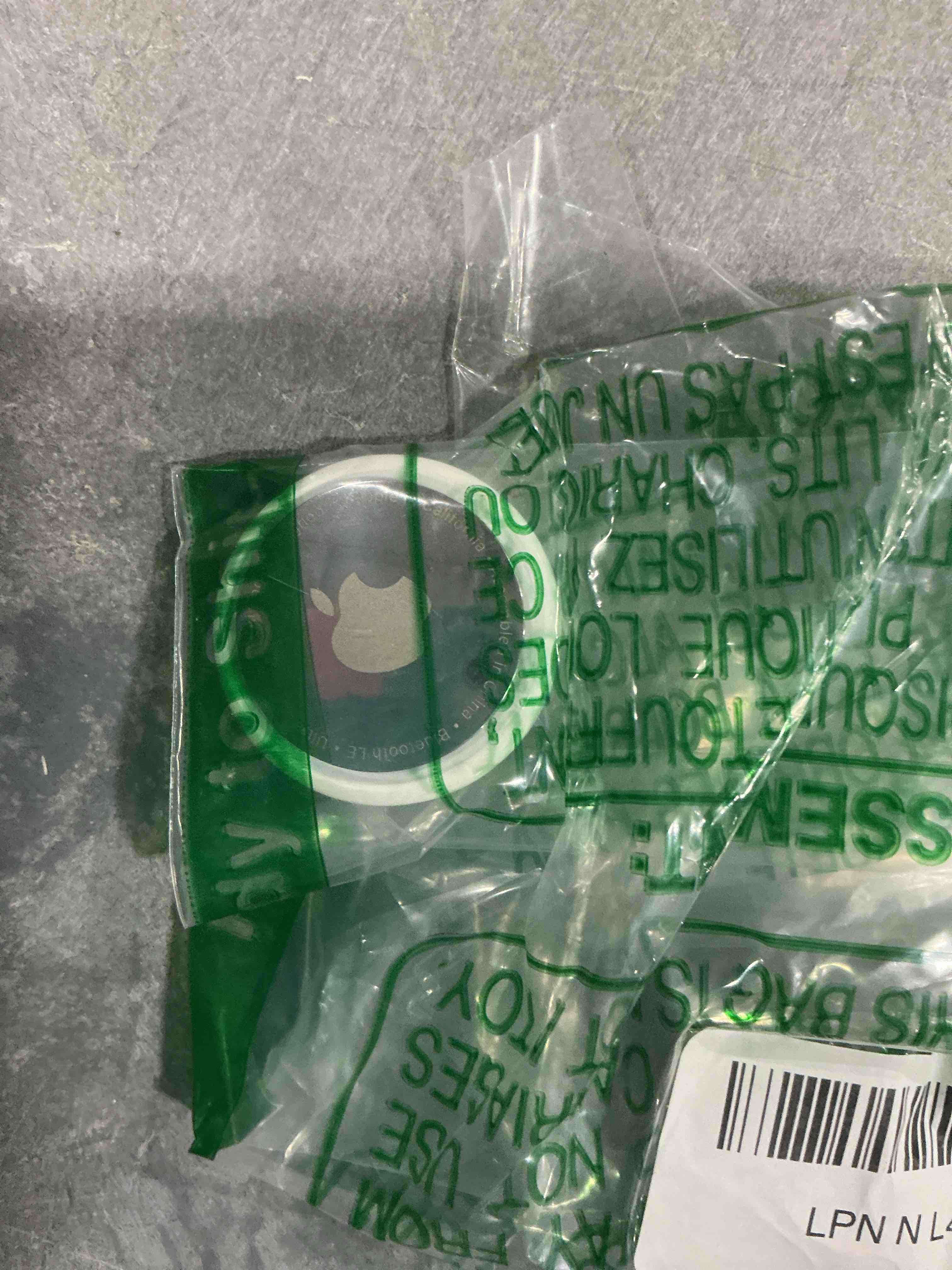 https://s3.amazonaws.com/lotting-images-prod/NonstopDeals/GRA3506916_1761007222791.jpeg
