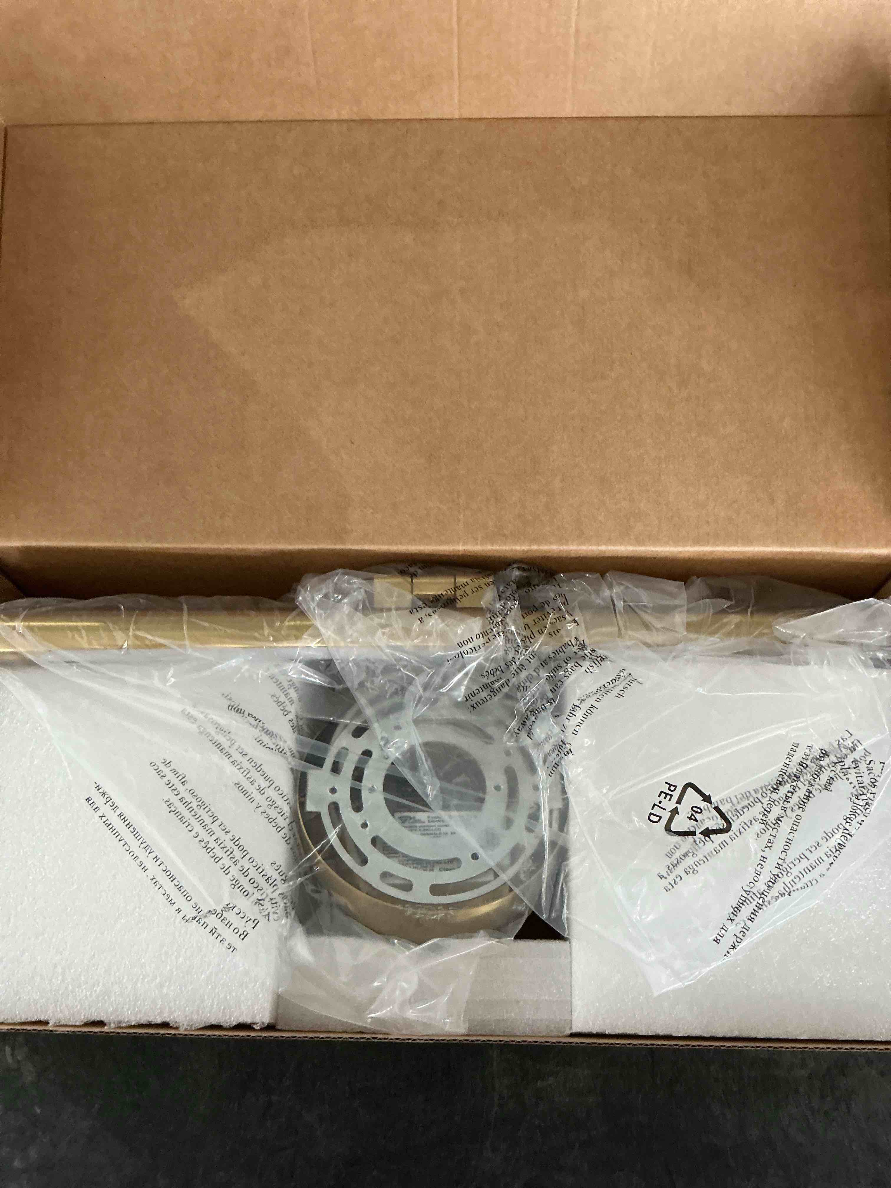 https://s3.amazonaws.com/lotting-images-prod/NonstopDeals/GRA3506968_1761057456947.jpeg