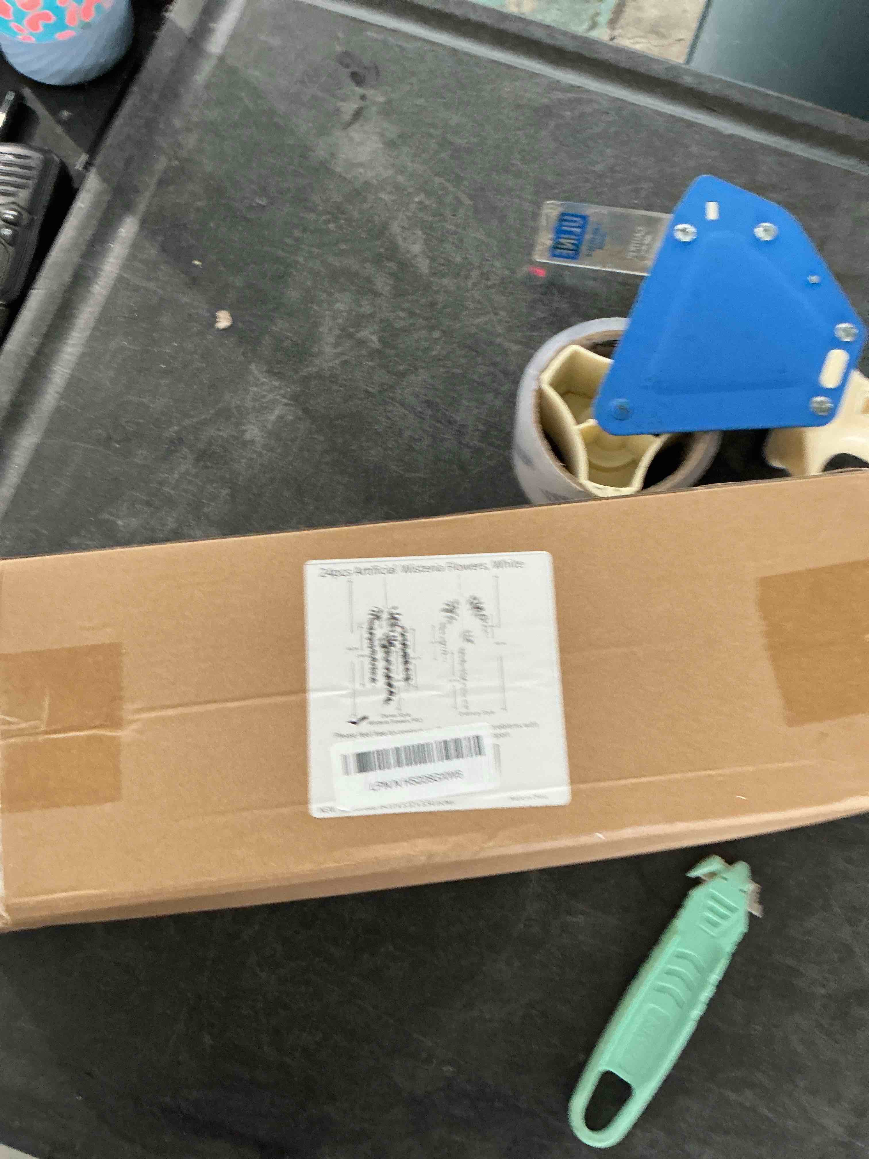https://s3.amazonaws.com/lotting-images-prod/NonstopDeals/GRA3506975_1761059913038.jpeg