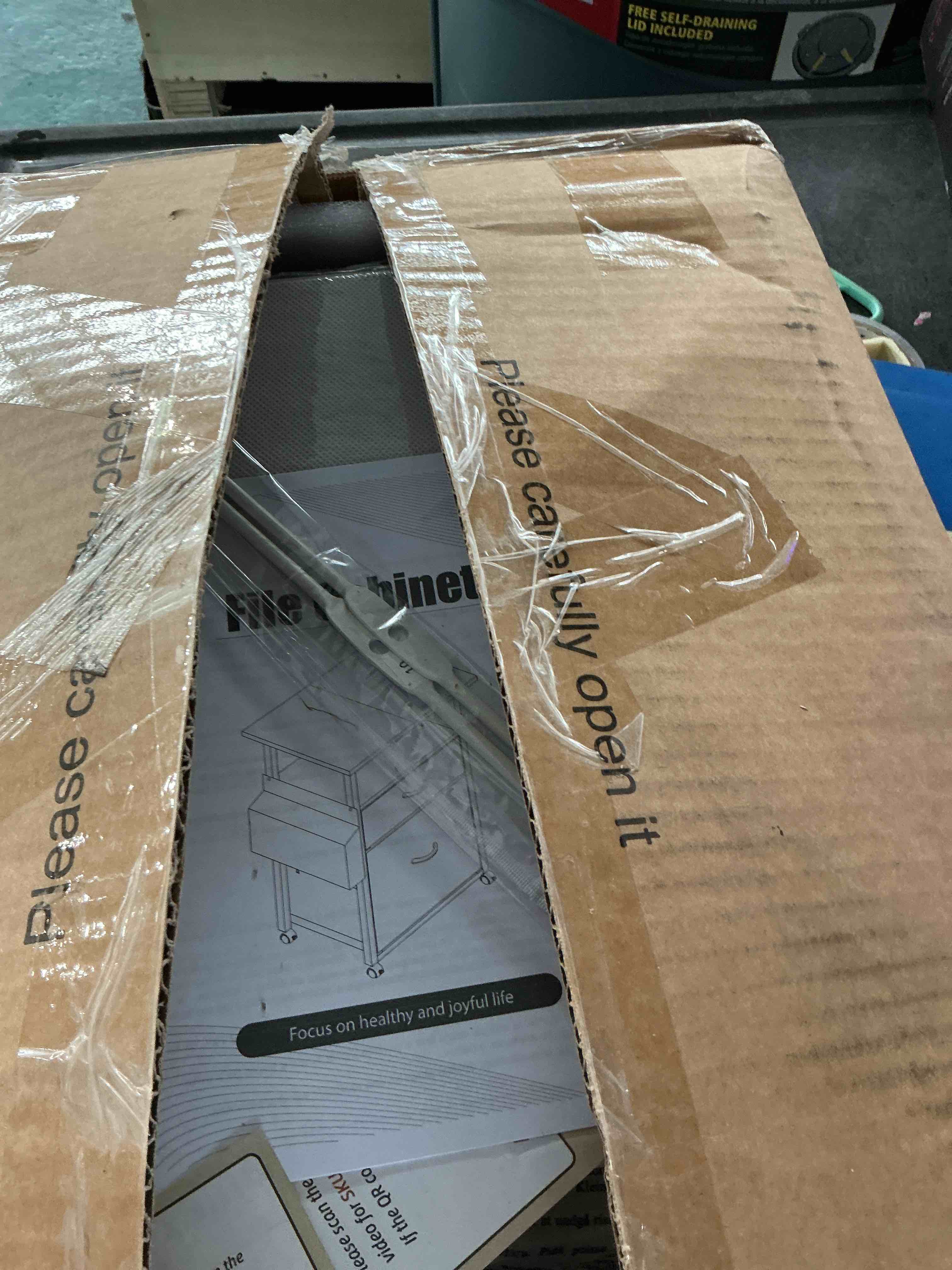 https://s3.amazonaws.com/lotting-images-prod/NonstopDeals/GRA3507007_1761066353222.jpeg