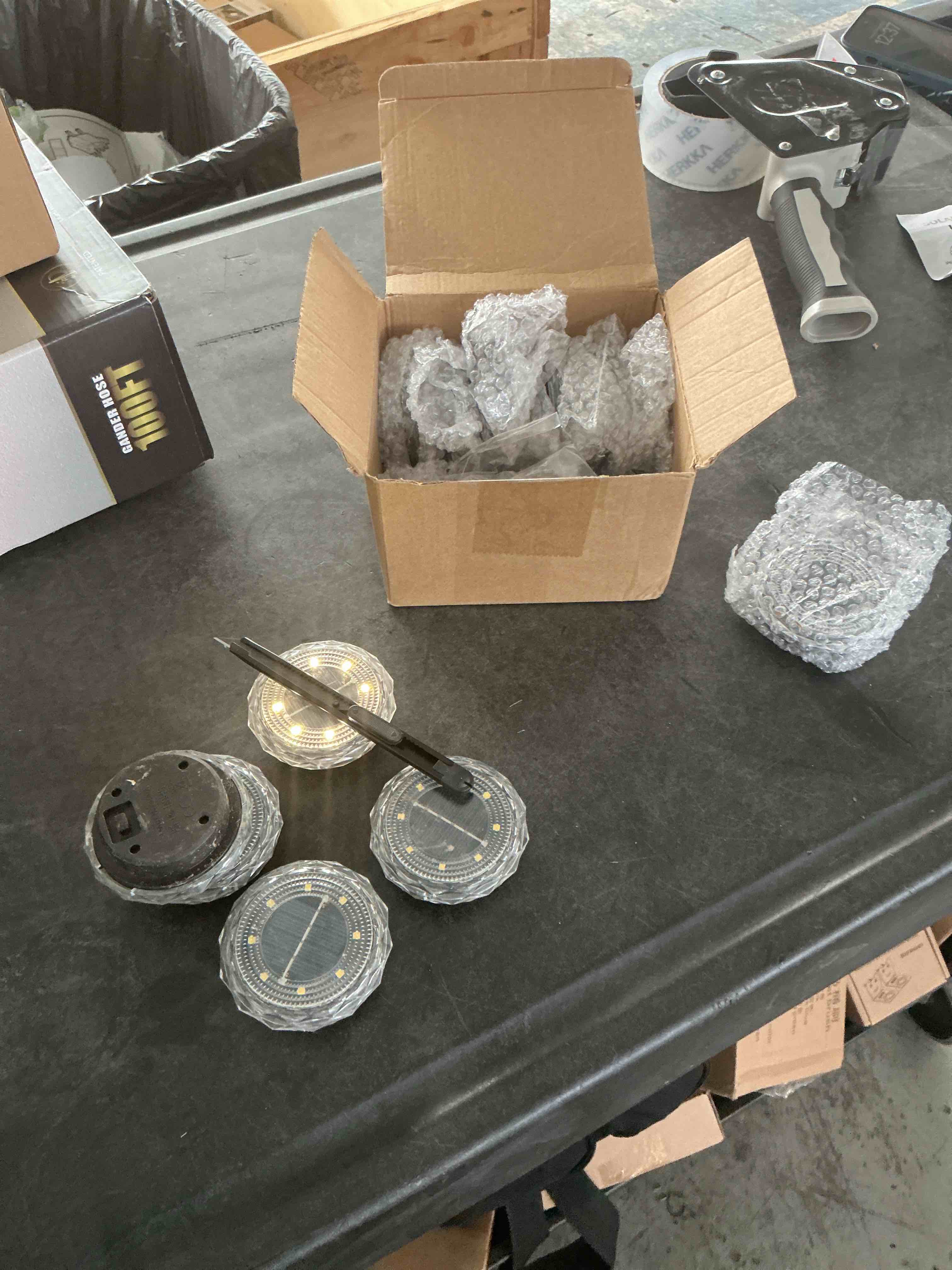 https://s3.amazonaws.com/lotting-images-prod/NonstopDeals/GRA3507010_1761068255345.jpeg
