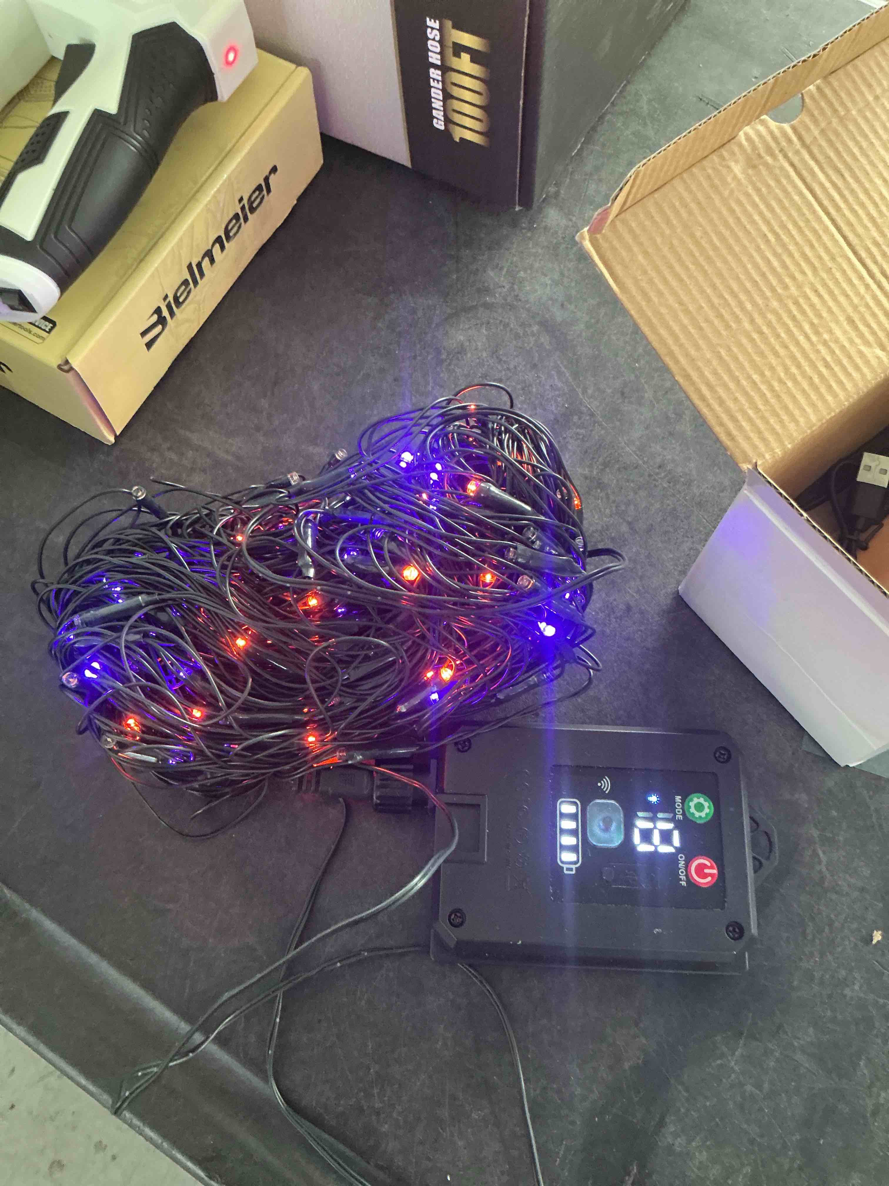 https://s3.amazonaws.com/lotting-images-prod/NonstopDeals/GRA3507024_1761071804452.jpeg
