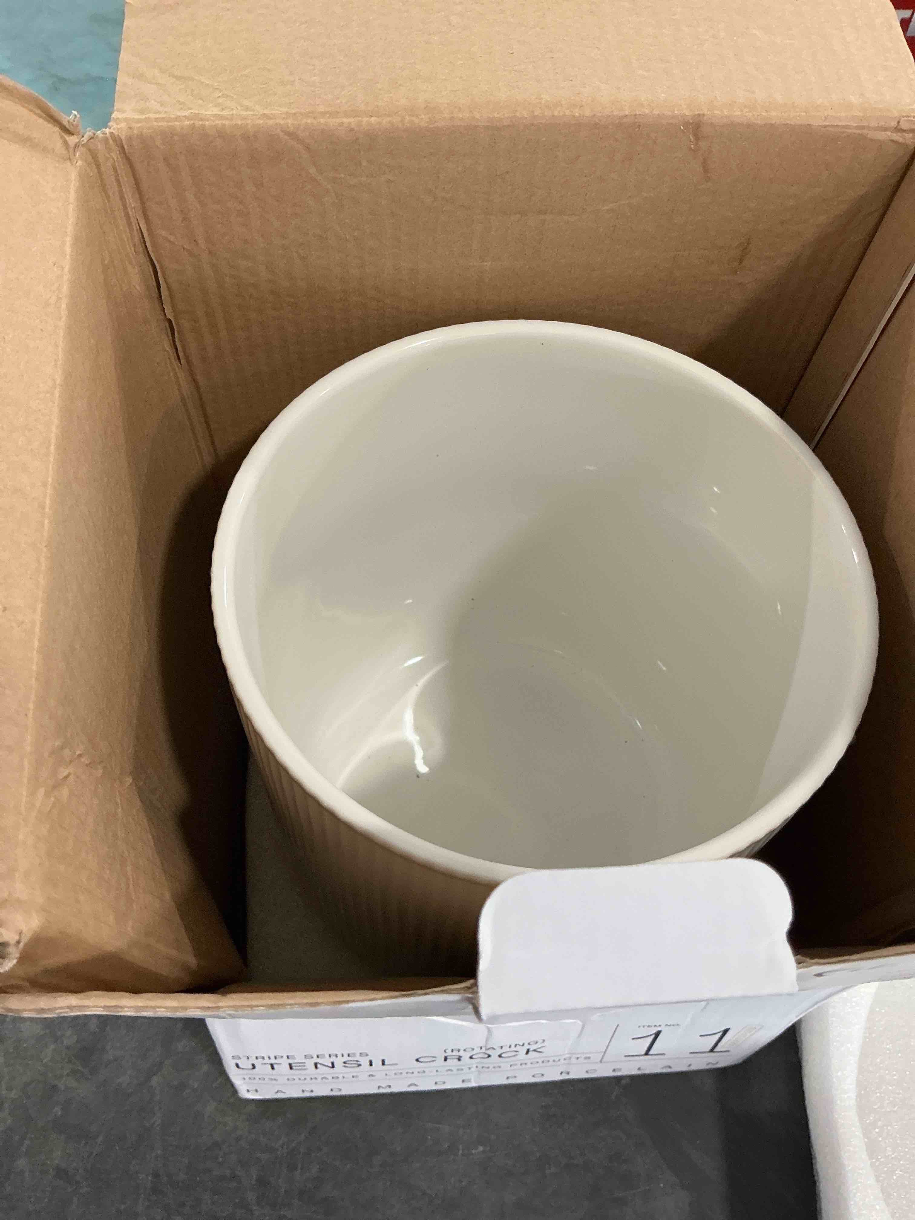 https://s3.amazonaws.com/lotting-images-prod/NonstopDeals/GRA3507101_1761145051138.jpeg
