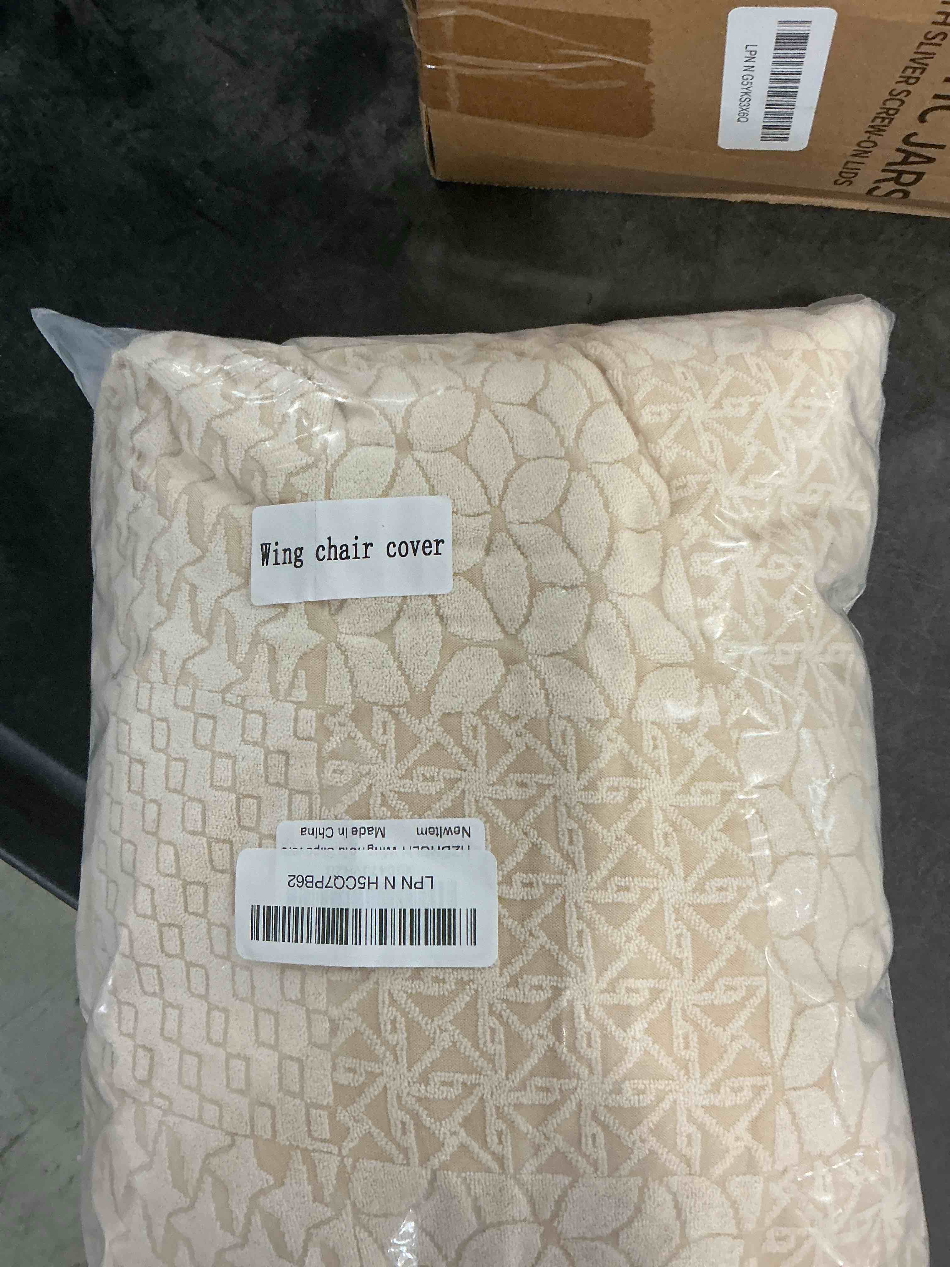 https://s3.amazonaws.com/lotting-images-prod/NonstopDeals/GRA3507116_1761148268442.jpeg